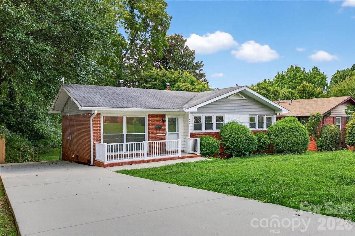 2221 Ludlow Drive — Charlotte