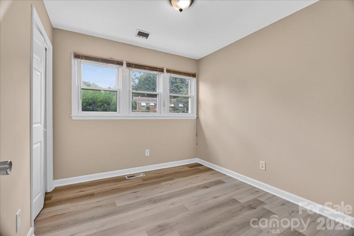 2221 Ludlow Drive — Charlotte