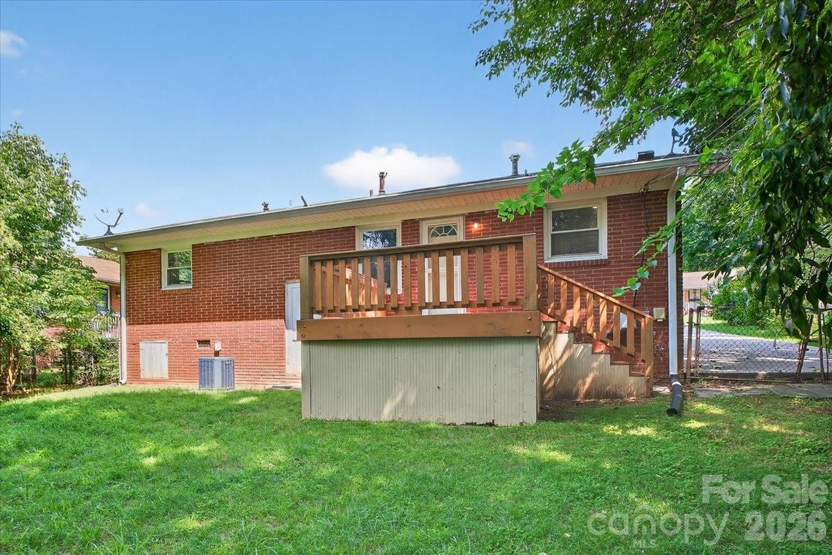 2221 Ludlow Drive — Charlotte