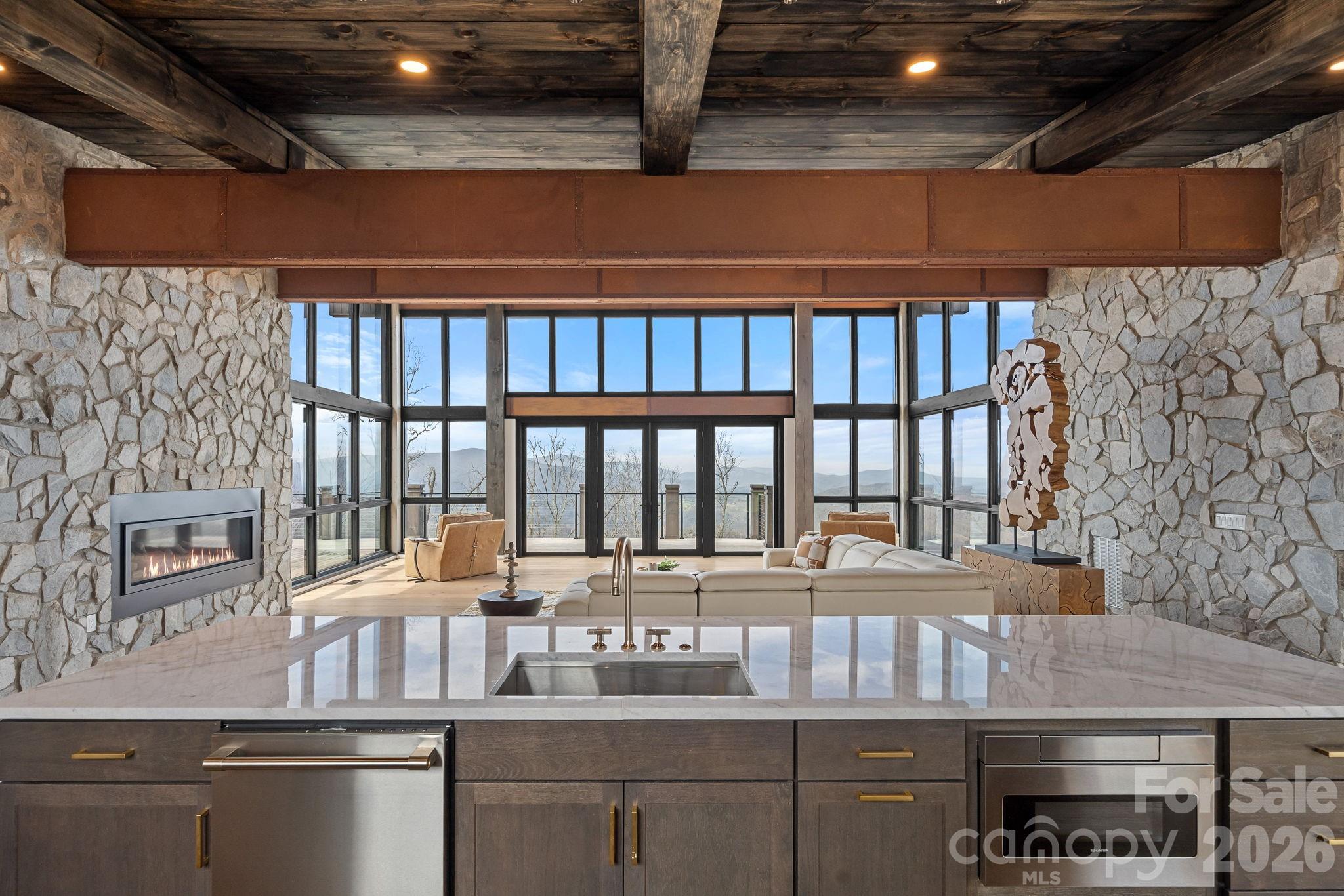 404 Silver Eagle Trail — Banner Elk