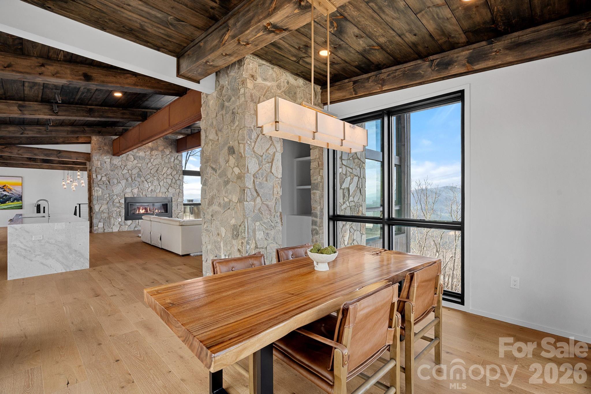 404 Silver Eagle Trail — Banner Elk