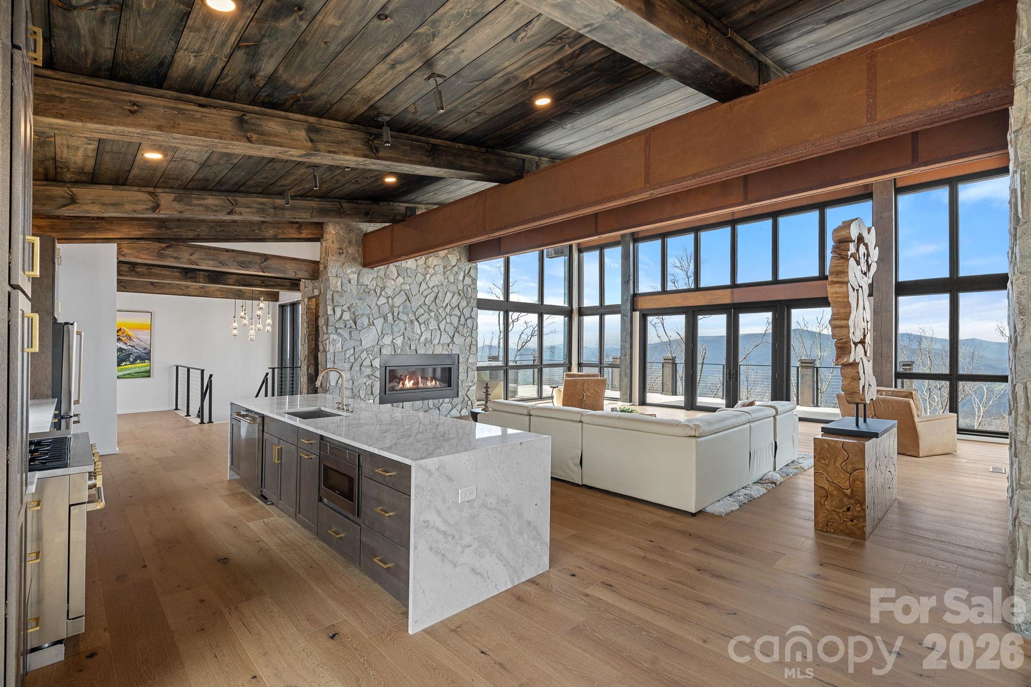 404 Silver Eagle Trail — Banner Elk