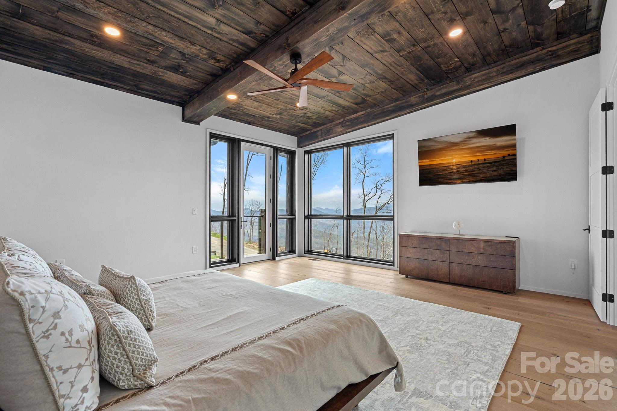 404 Silver Eagle Trail — Banner Elk