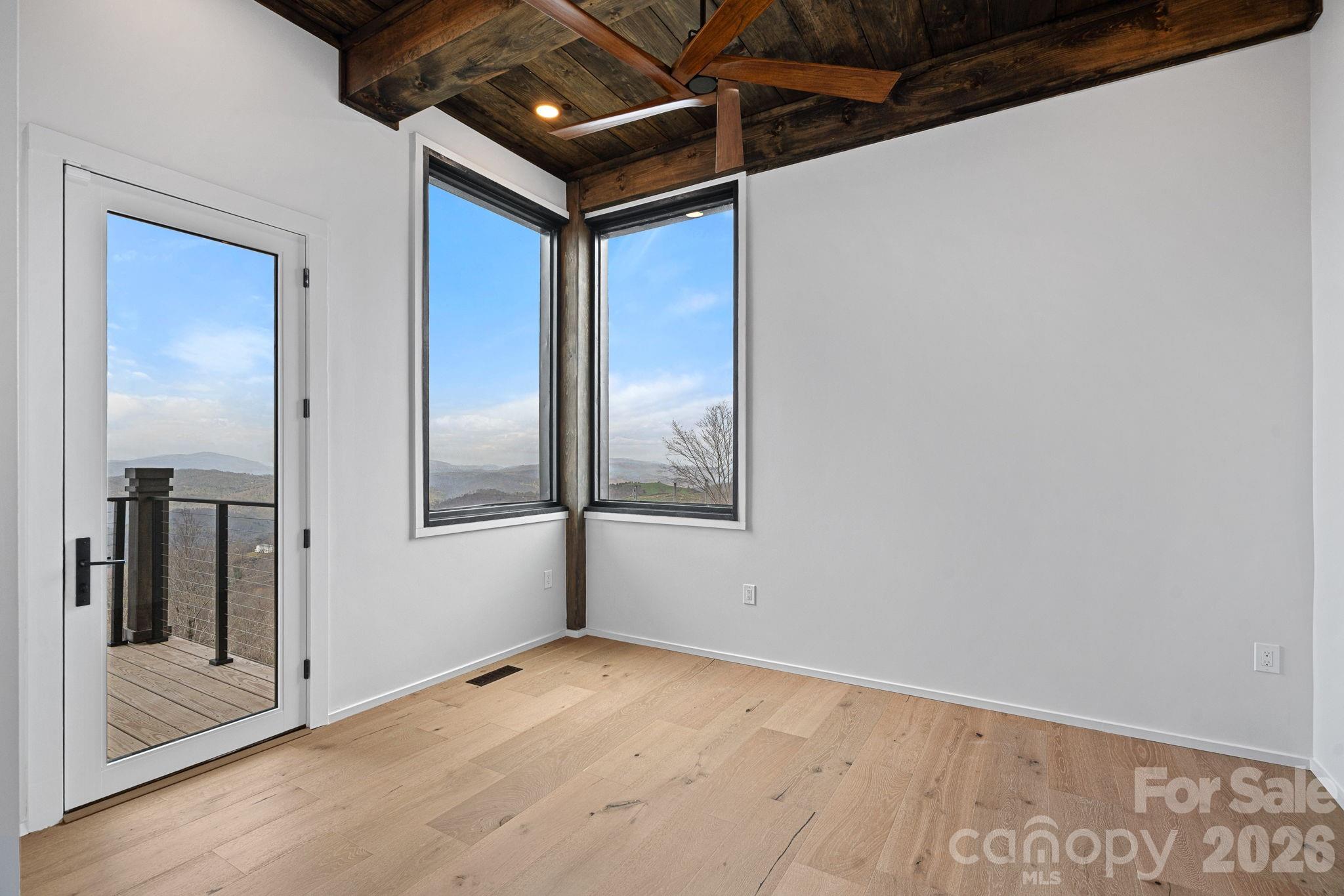 404 Silver Eagle Trail — Banner Elk