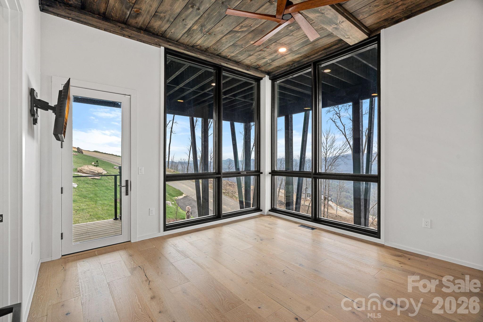 404 Silver Eagle Trail — Banner Elk