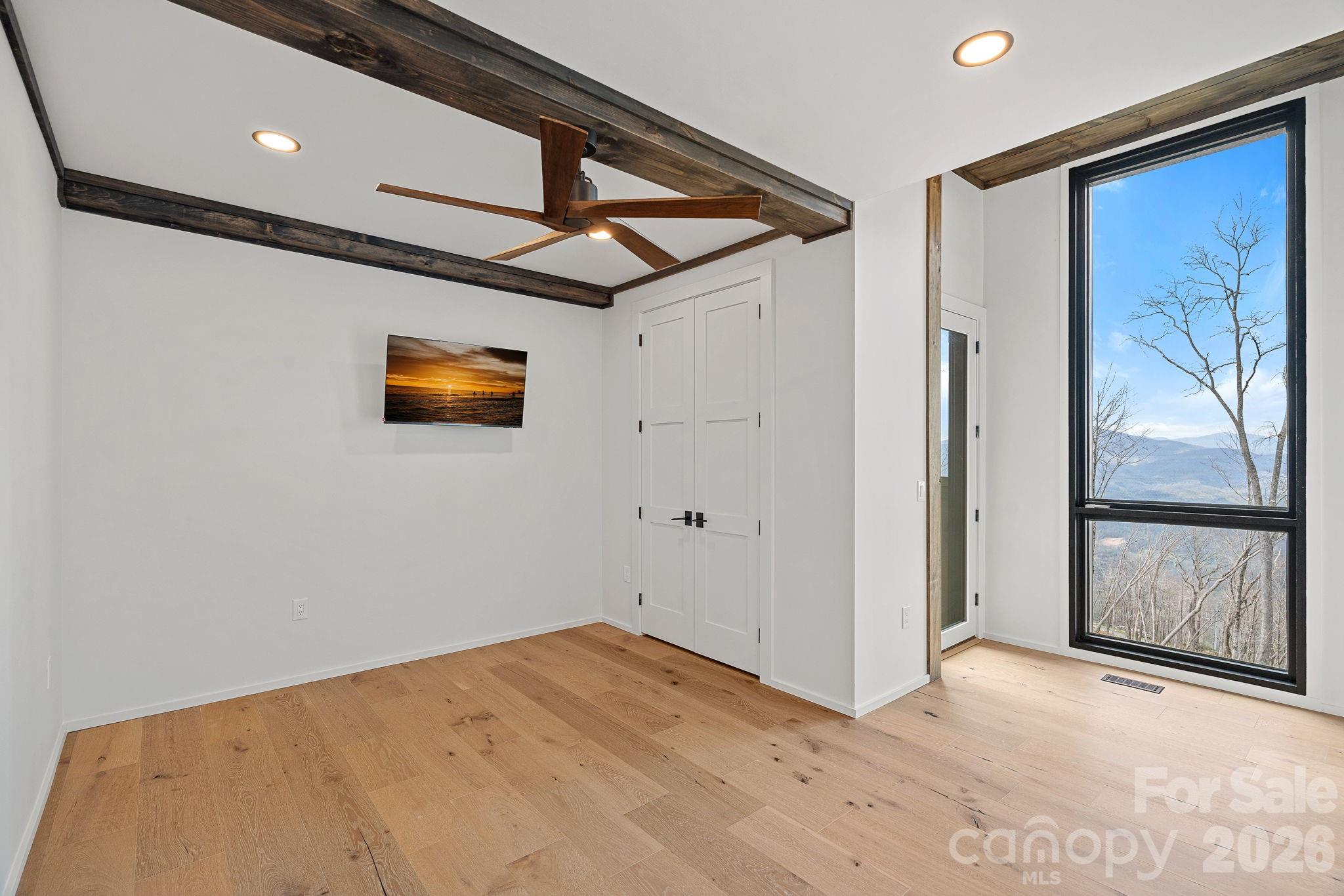 404 Silver Eagle Trail — Banner Elk