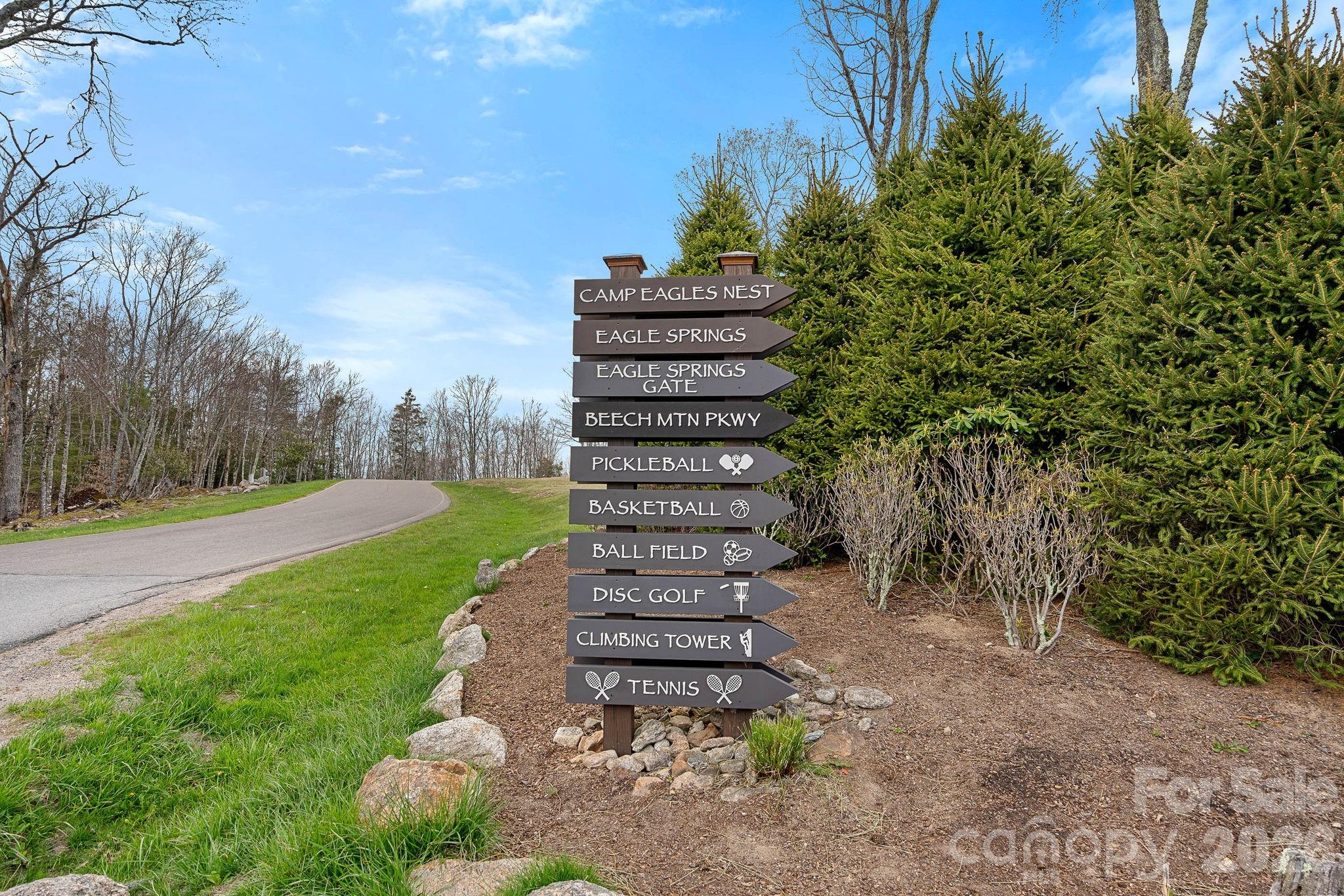 404 Silver Eagle Trail — Banner Elk