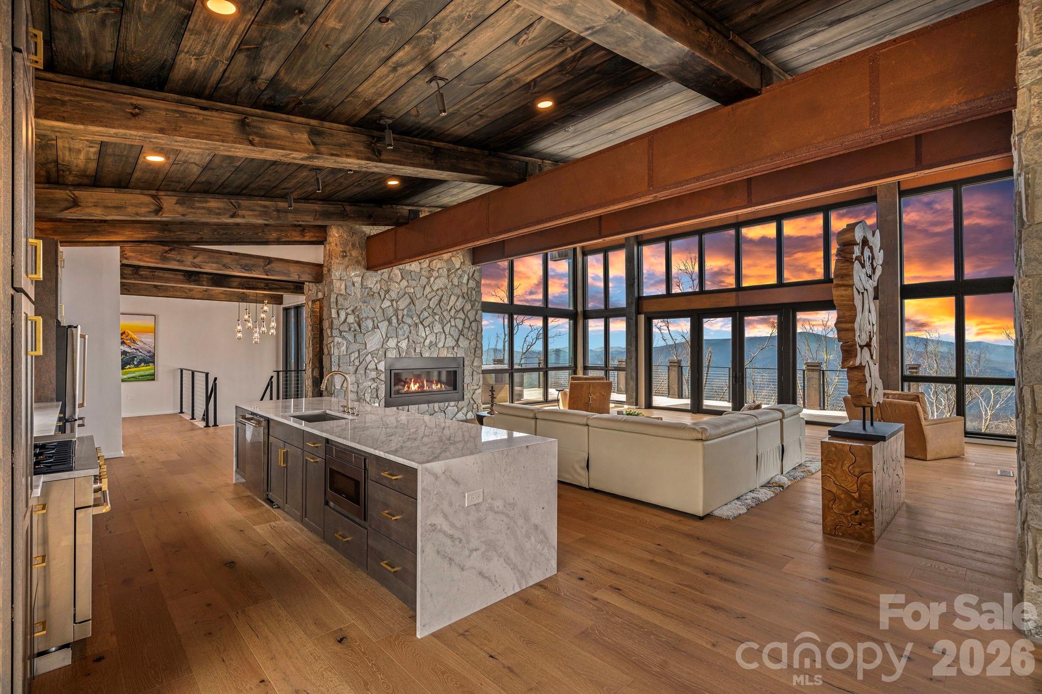 404 Silver Eagle Trail — Banner Elk