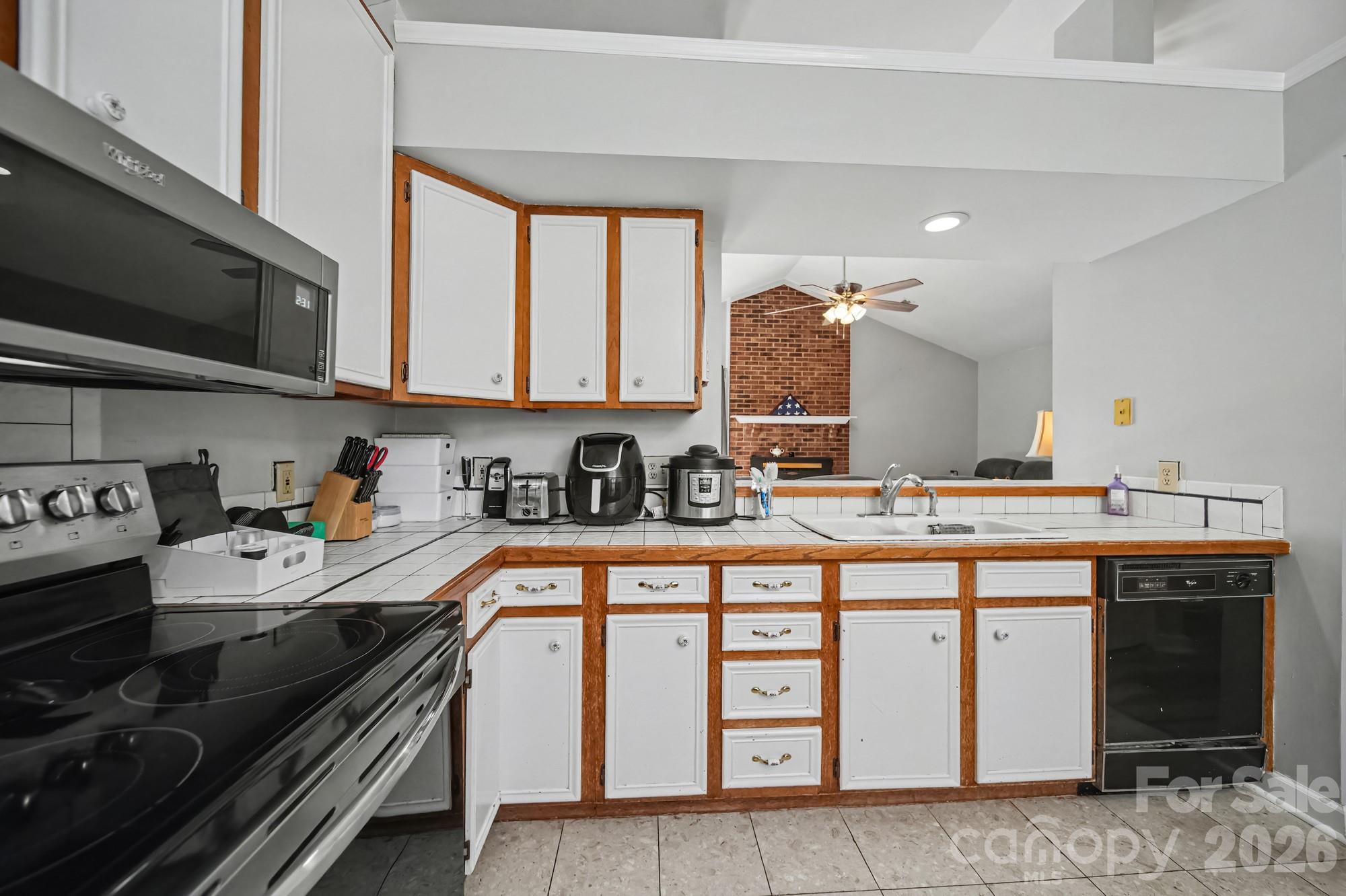 2020 Fieldridge Lane — Monroe