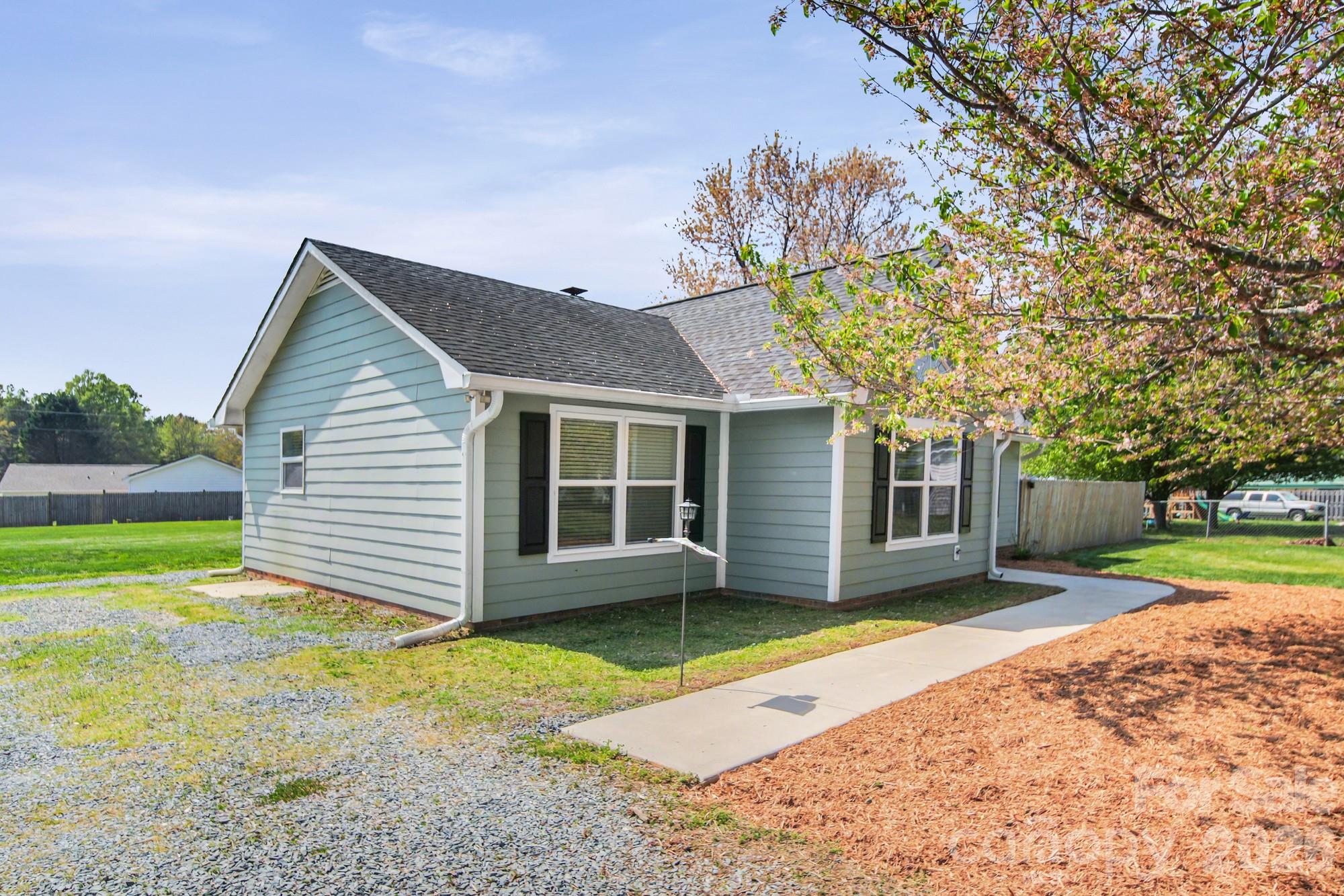 2020 Fieldridge Lane — Monroe