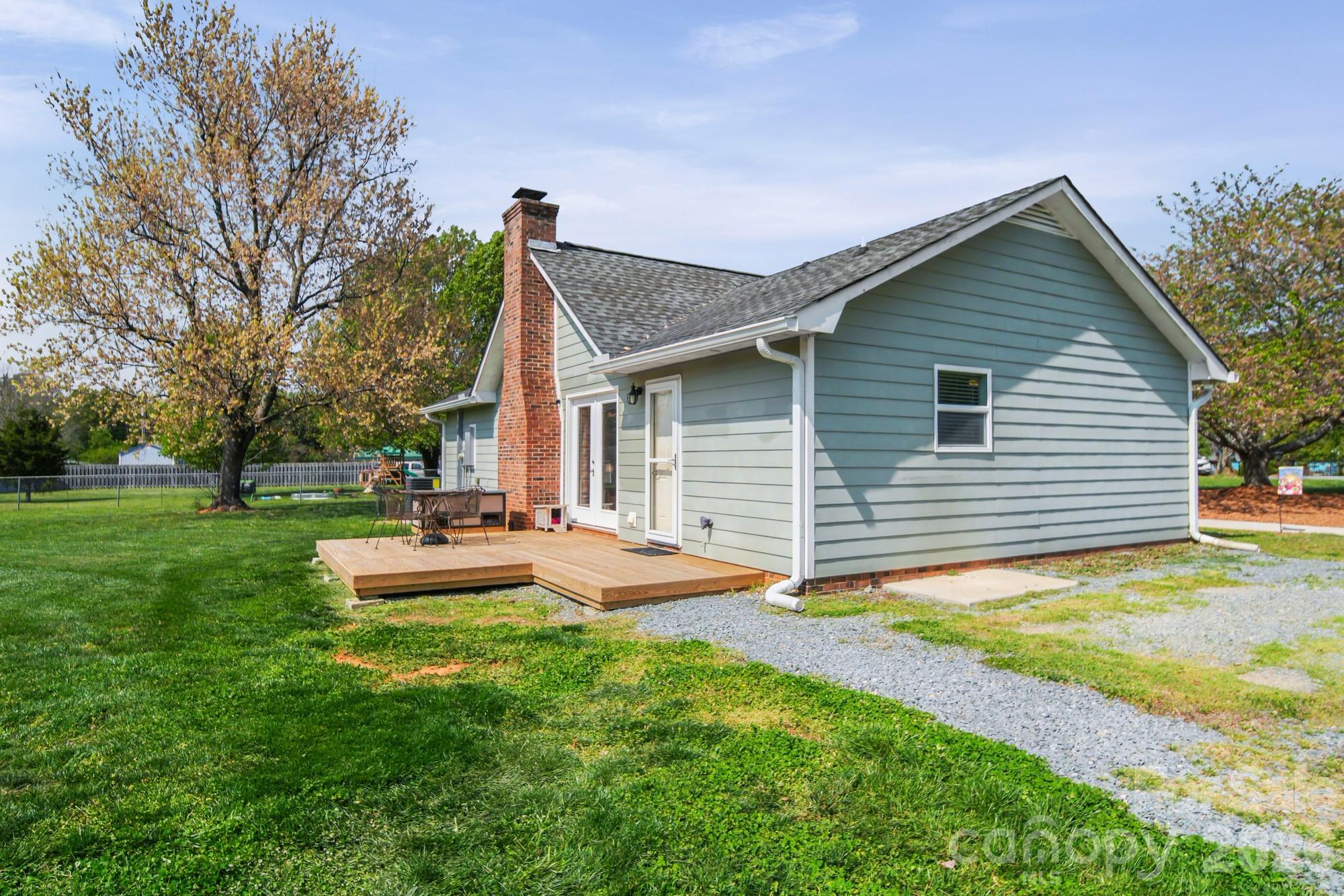 2020 Fieldridge Lane — Monroe