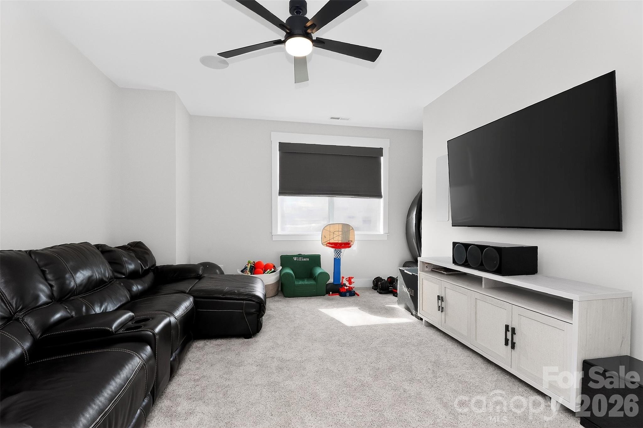 1101 Masefield Avenue — Matthews