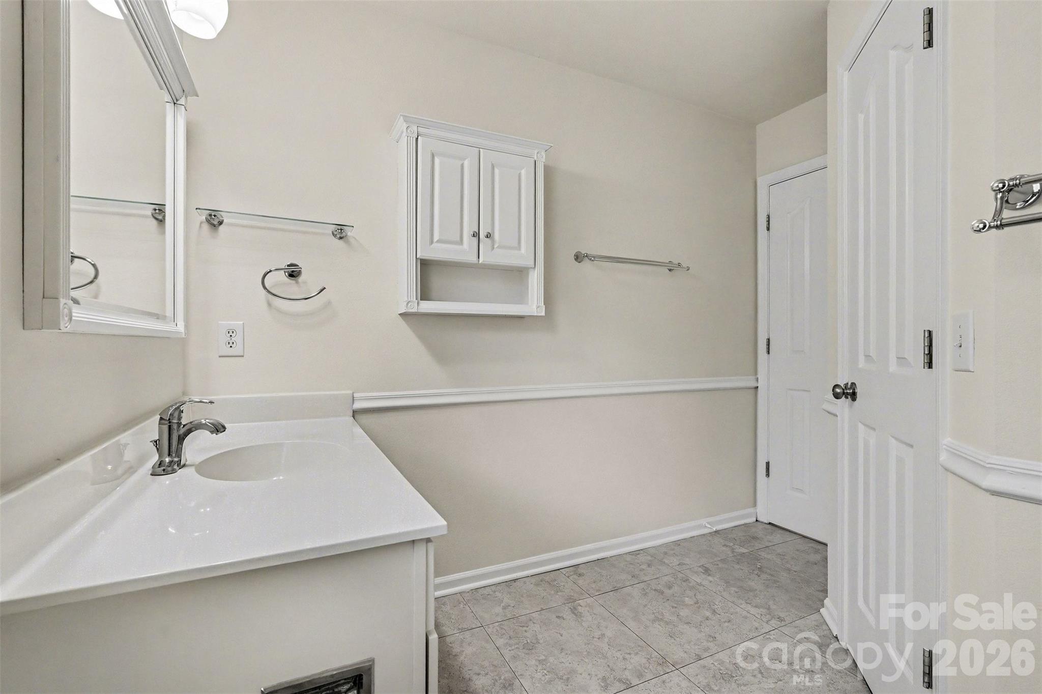 16914 Commons Creek Drive — Charlotte
