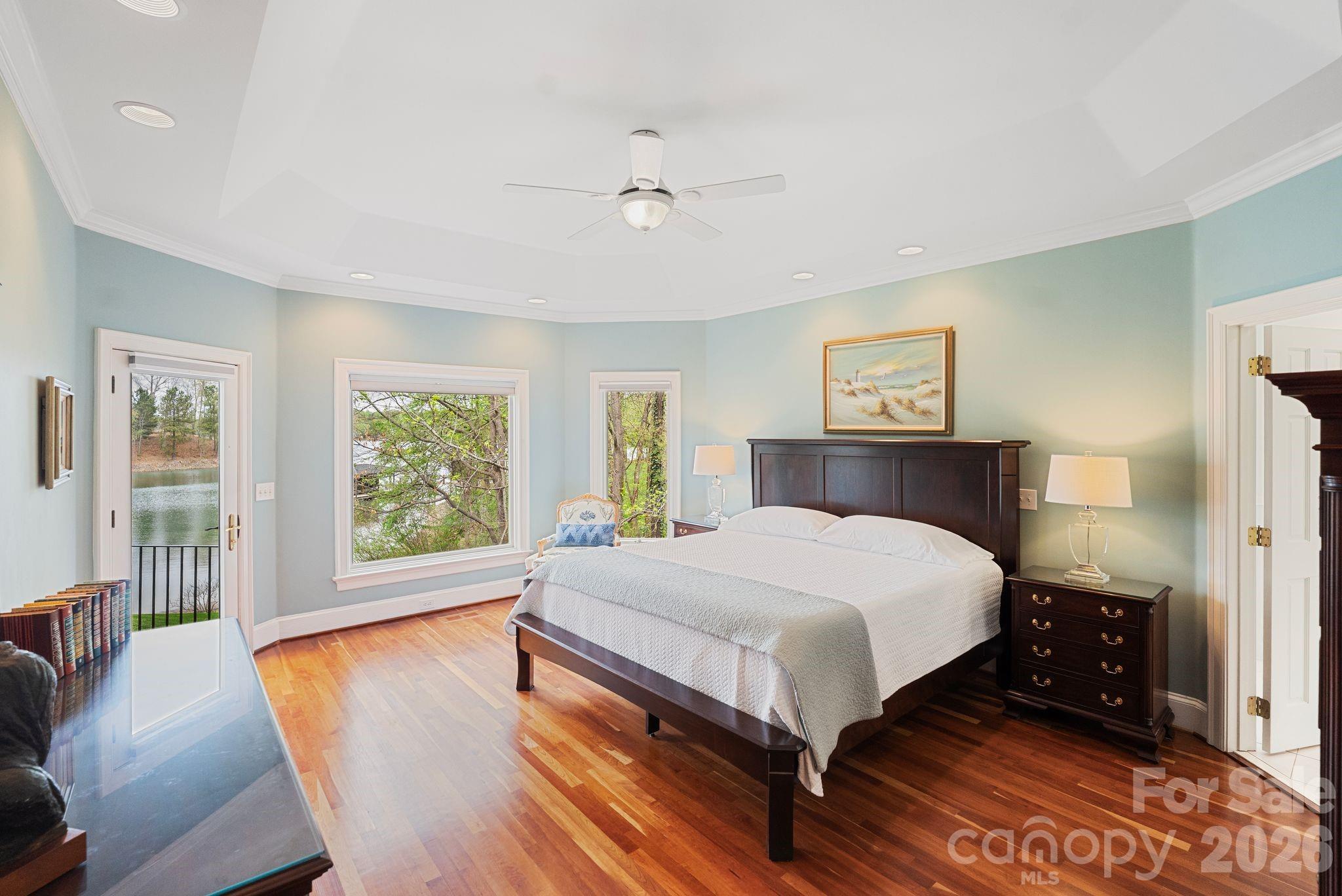 141 Grand Bay Drive — Mooresville