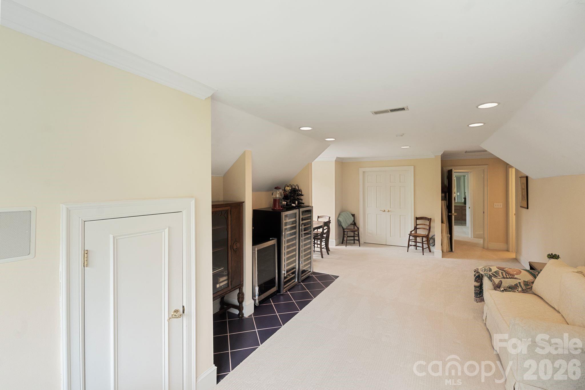 141 Grand Bay Drive — Mooresville