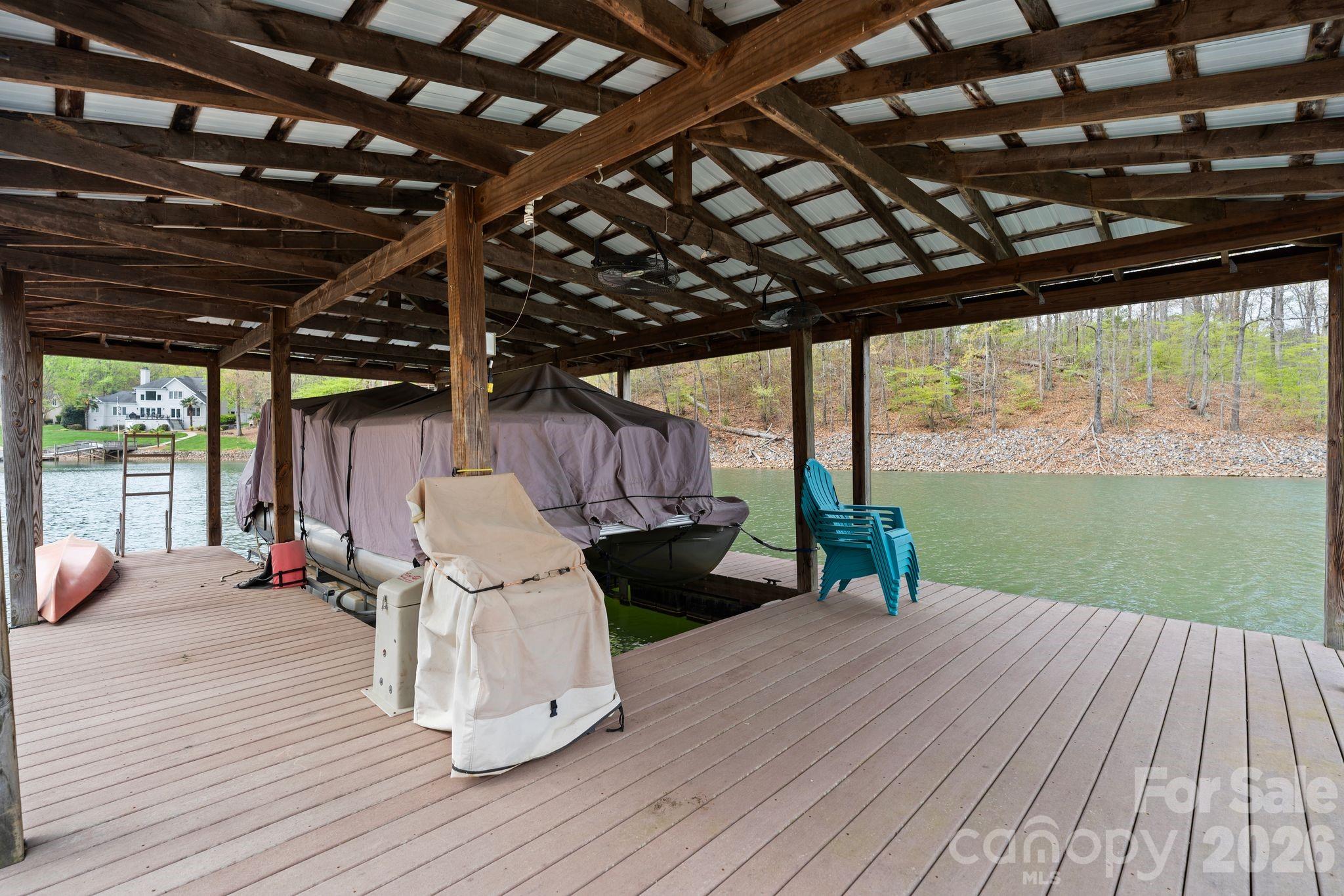141 Grand Bay Drive — Mooresville