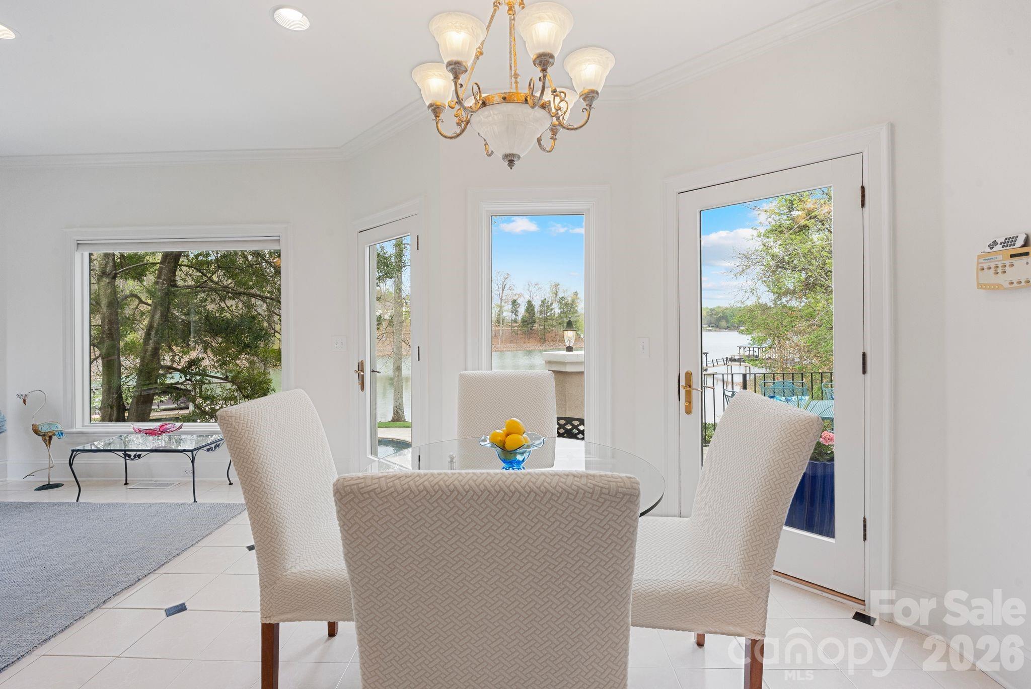 141 Grand Bay Drive — Mooresville