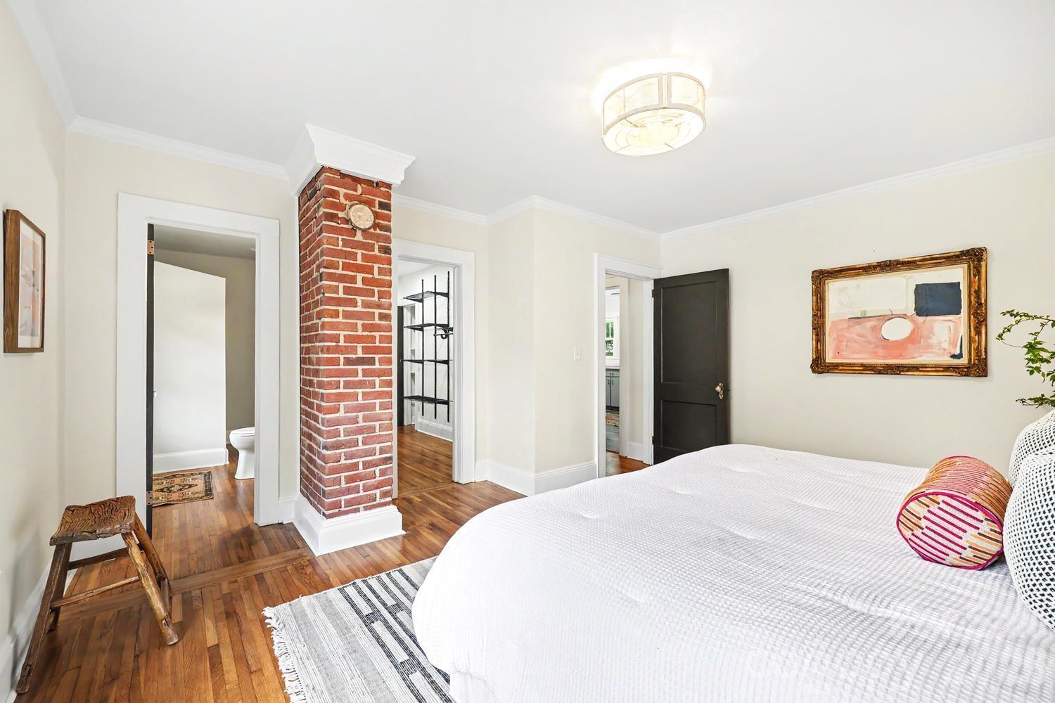 1012 E 35th Street — Charlotte