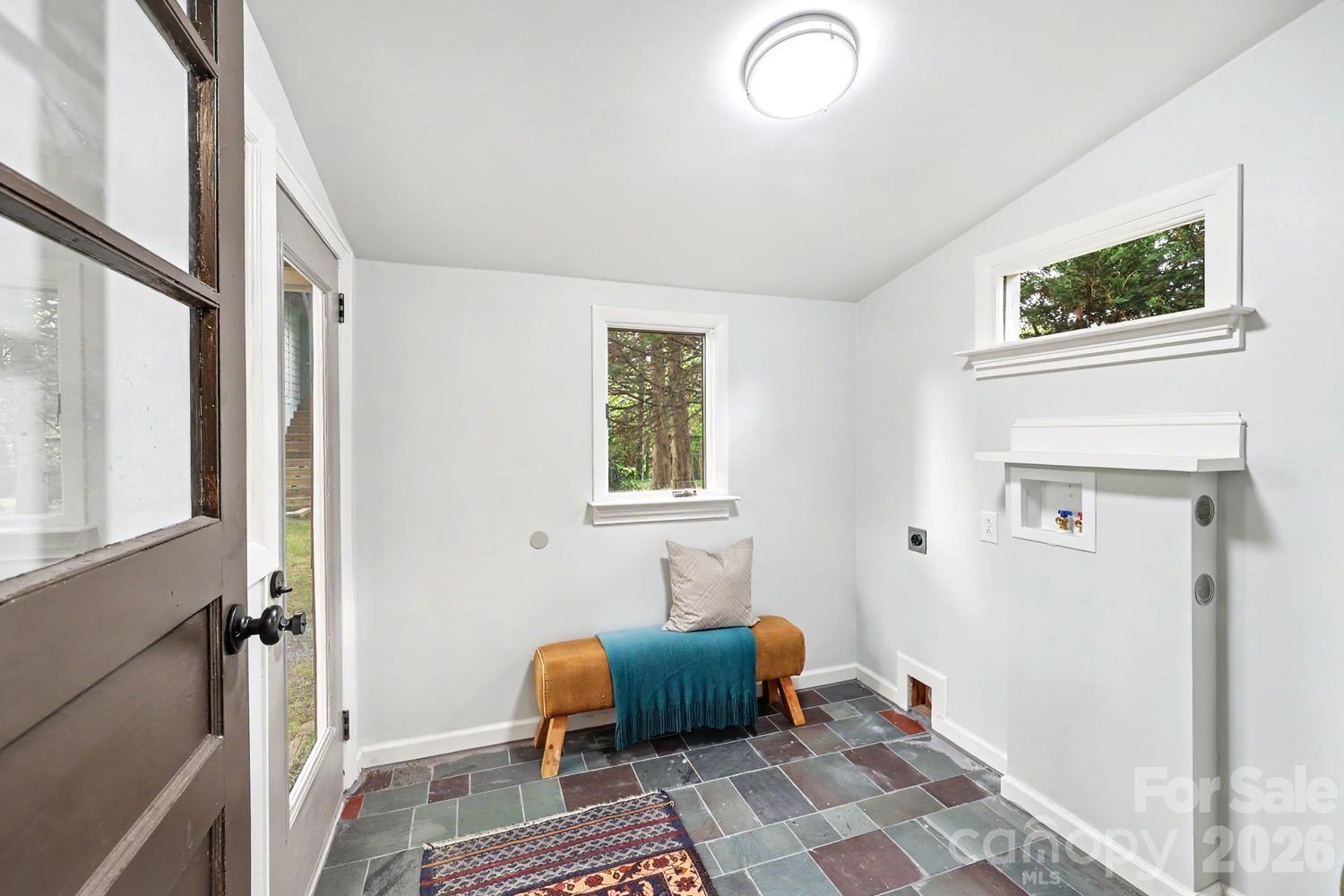 1012 E 35th Street — Charlotte