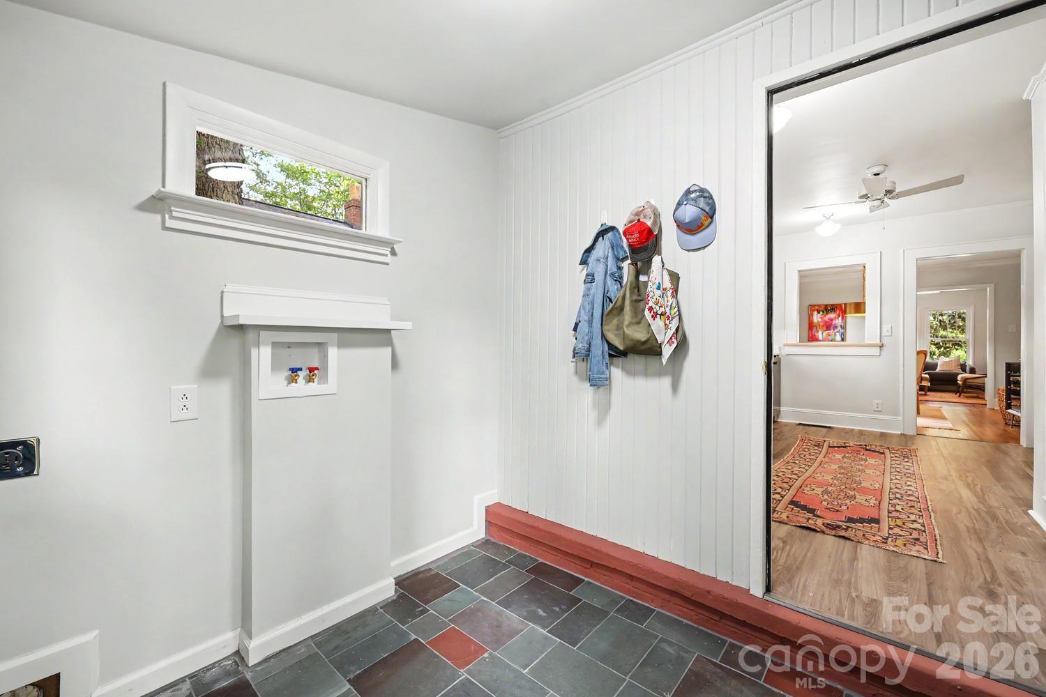 1012 E 35th Street — Charlotte