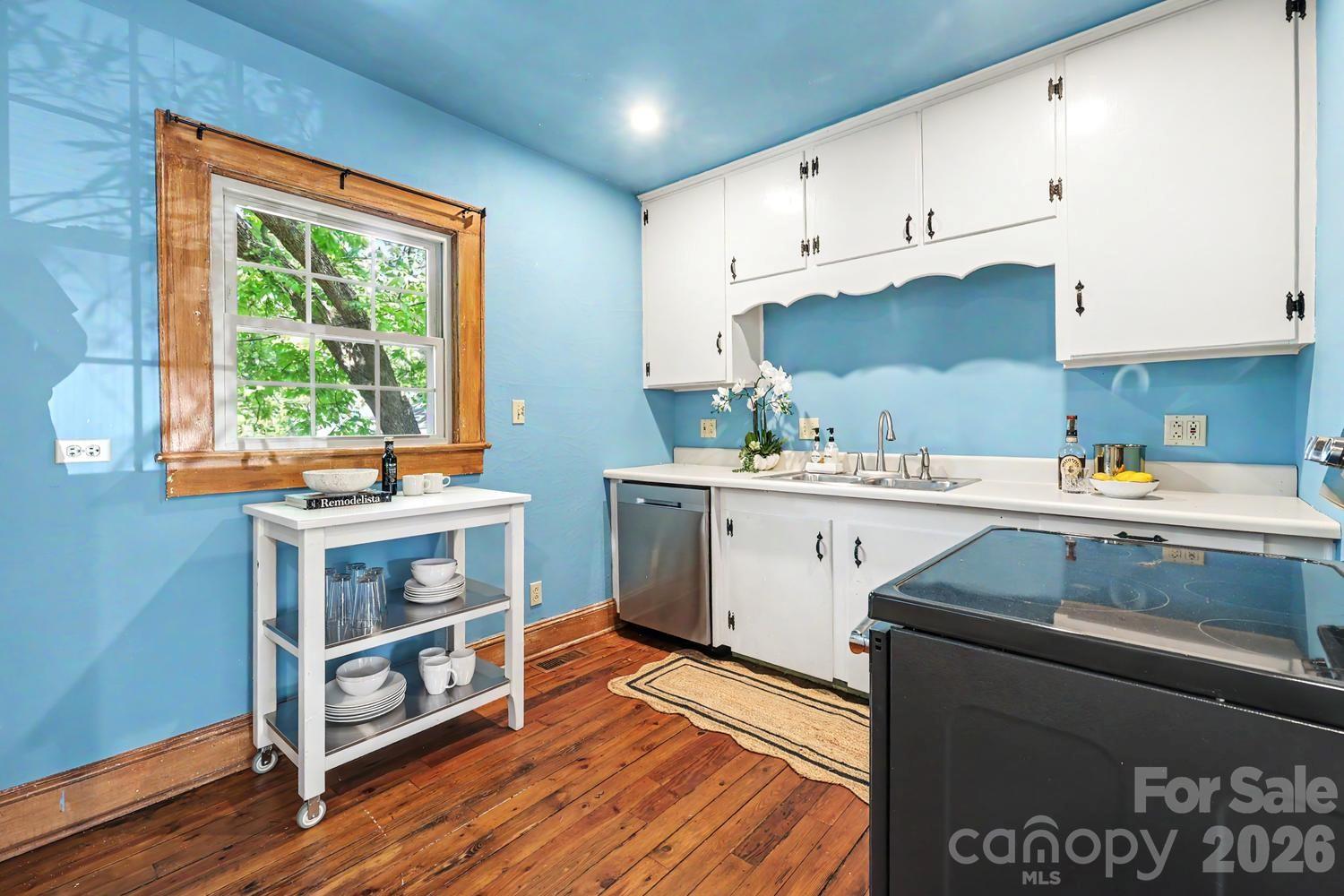 1012 E 35th Street — Charlotte