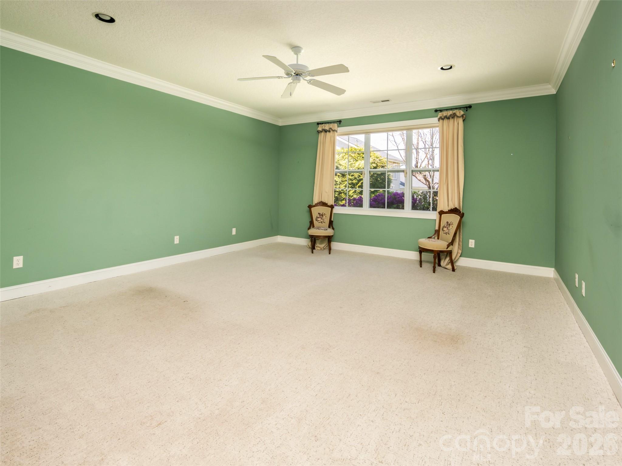 124 Towne Place Drive — Hendersonville