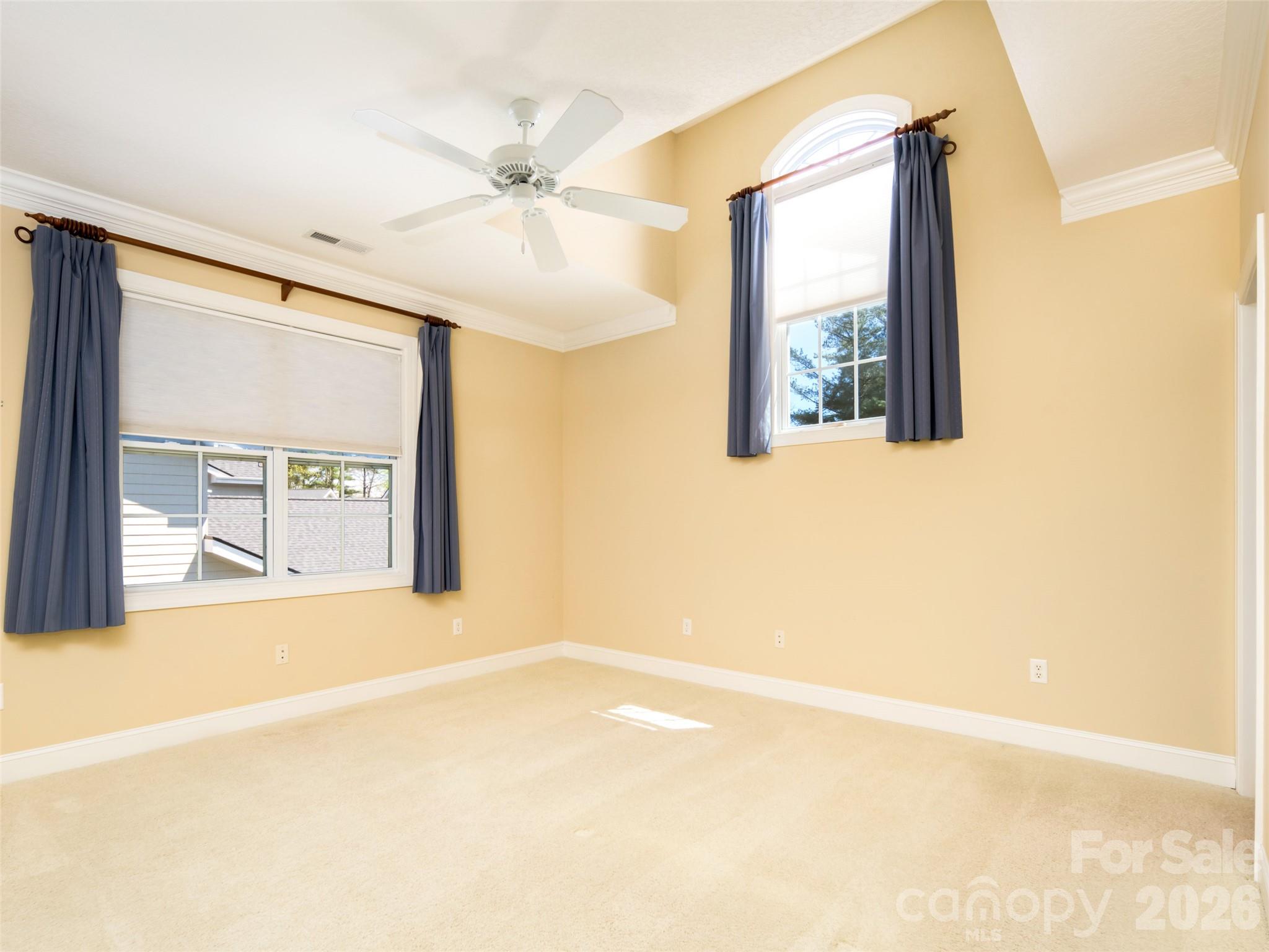 124 Towne Place Drive — Hendersonville