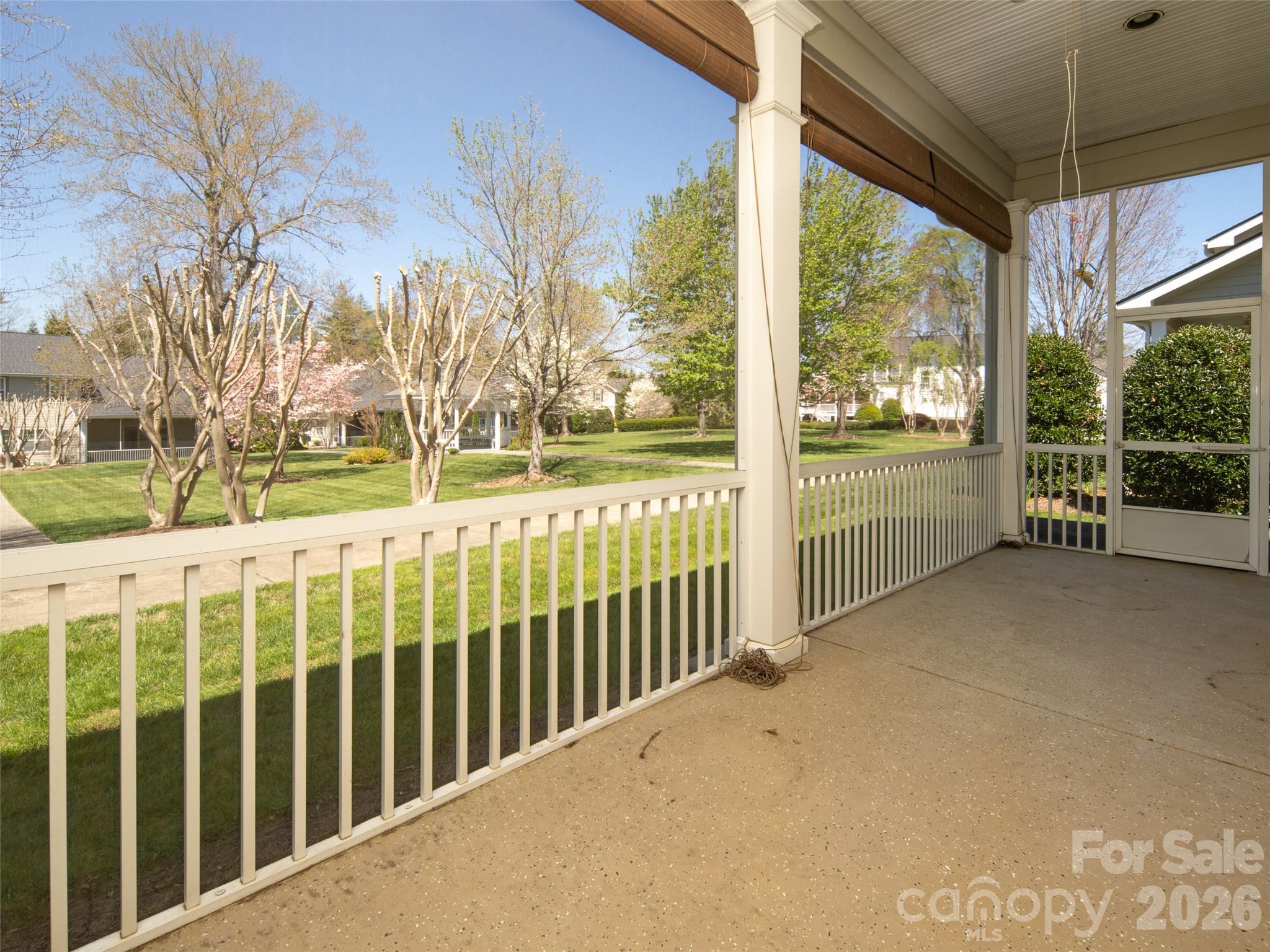124 Towne Place Drive — Hendersonville