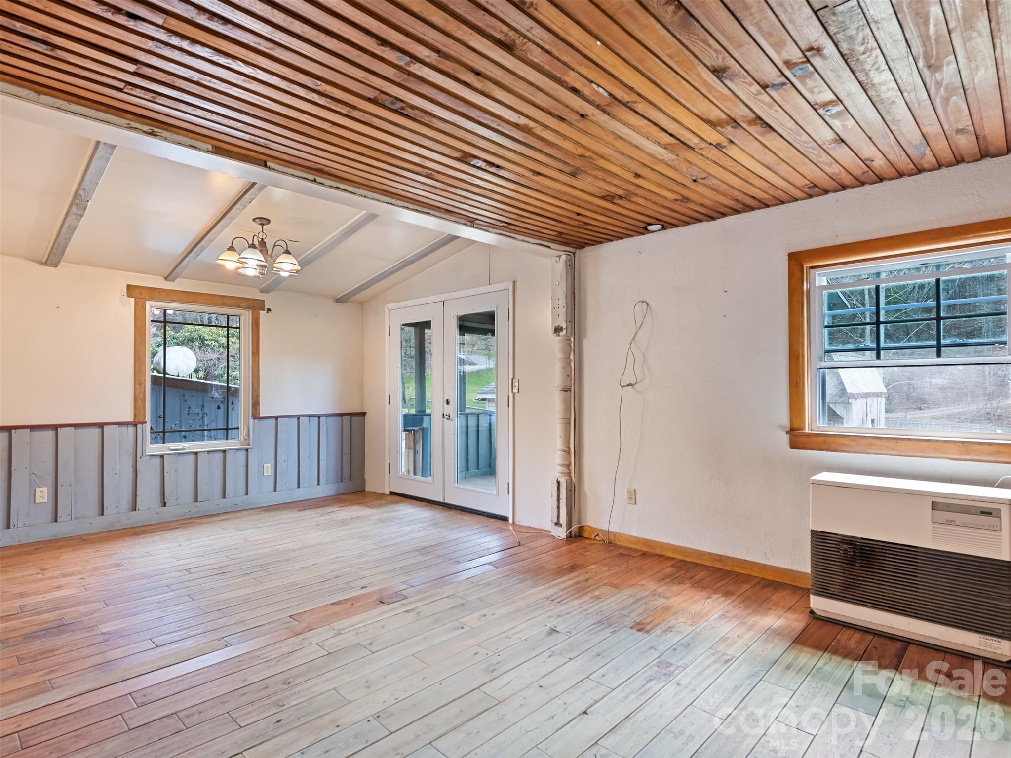 838 Hidden Valley Road — Clyde