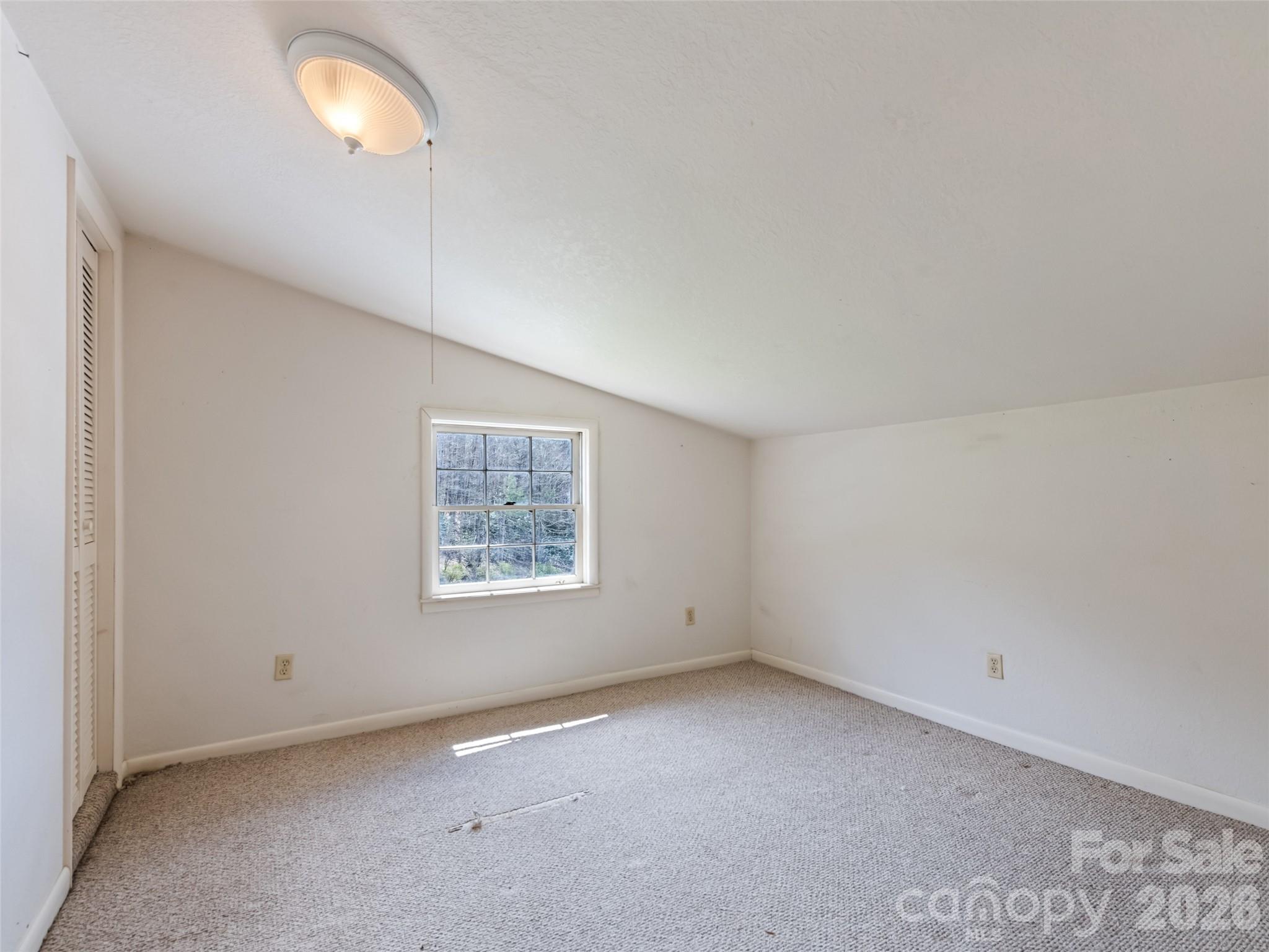 838 Hidden Valley Road — Clyde