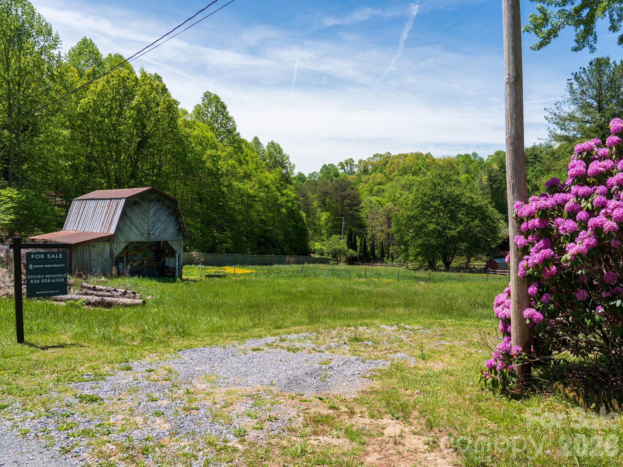 838 Hidden Valley Road — Clyde