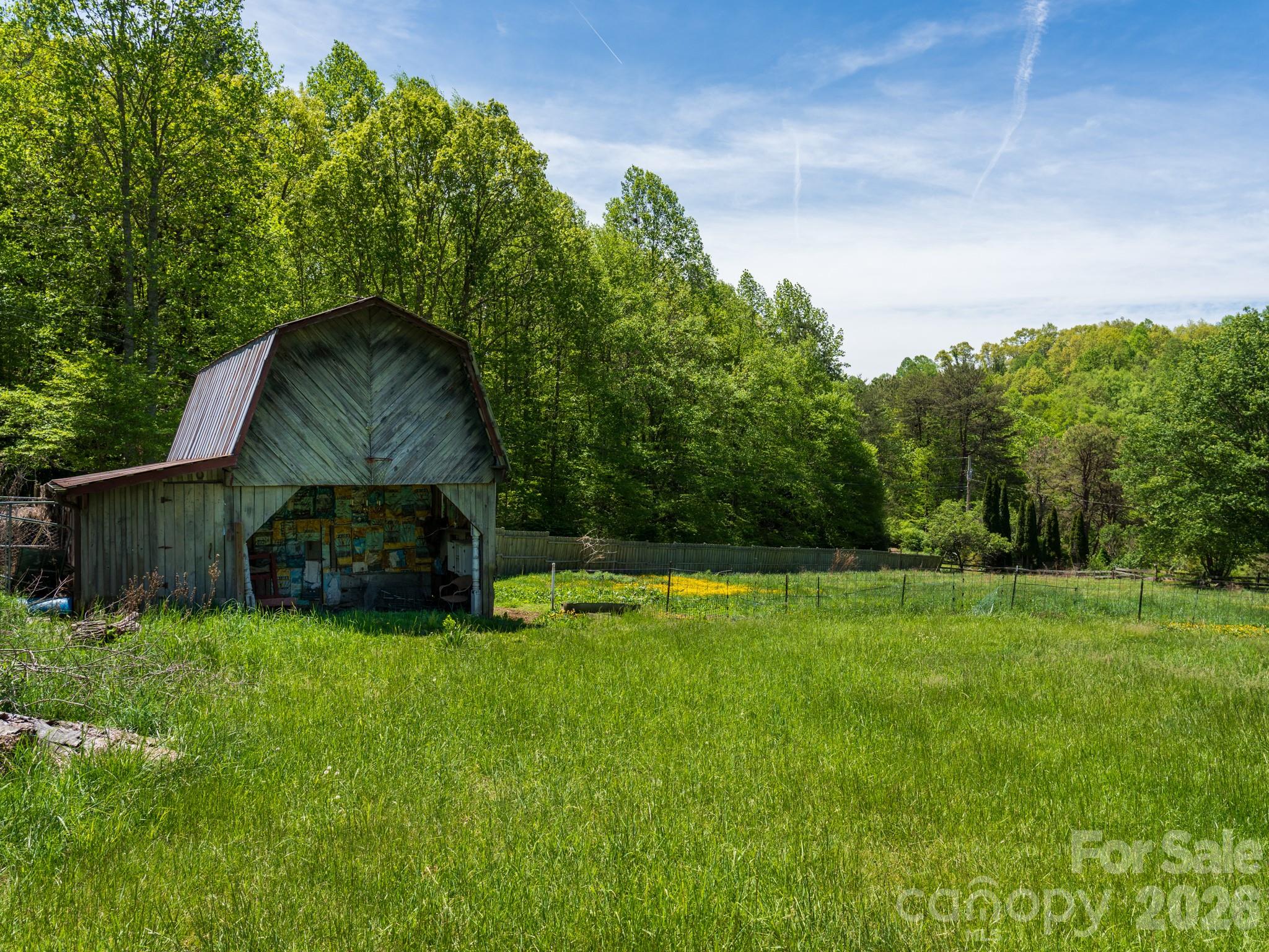 838 Hidden Valley Road — Clyde
