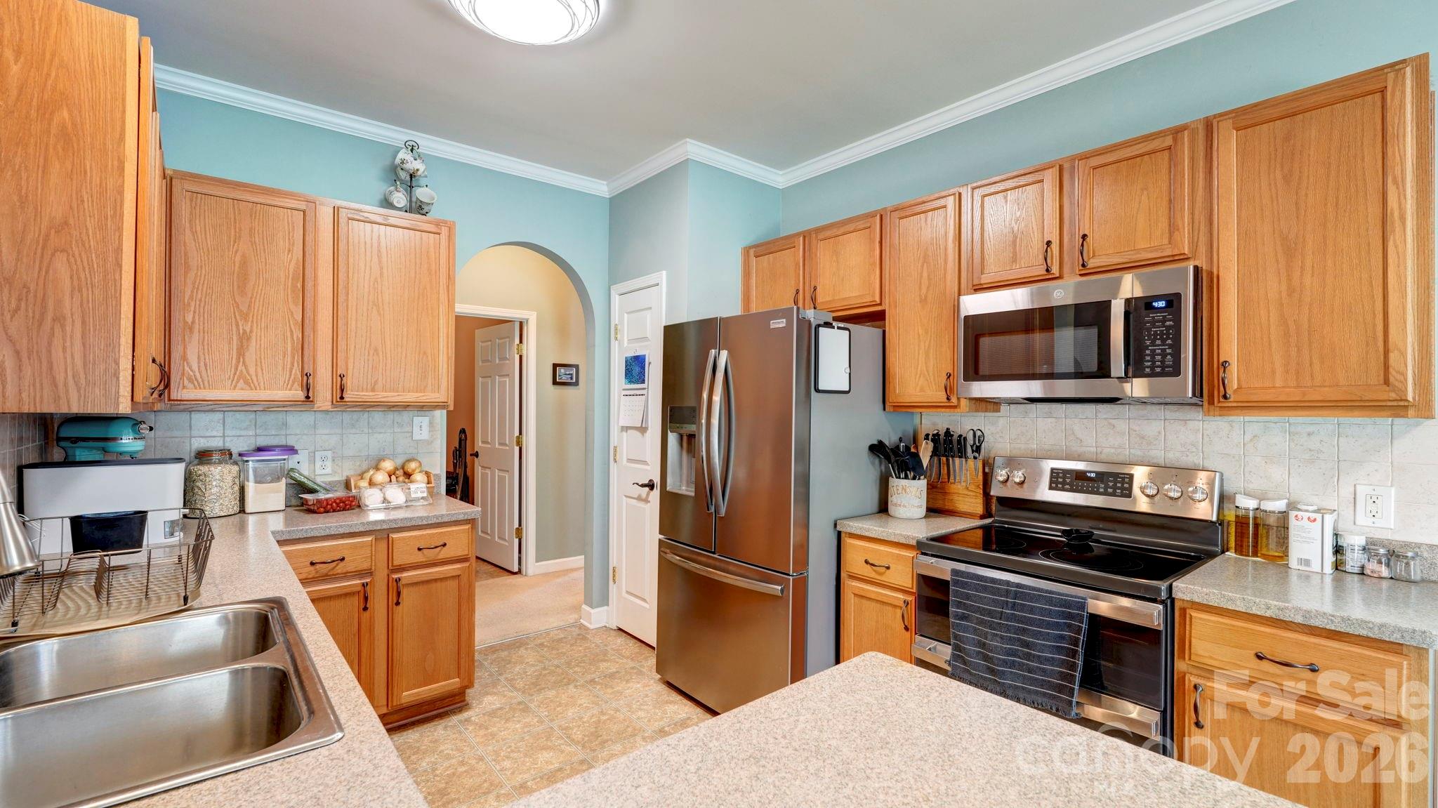 8423 Meadowcreek Village Drive — Locust
