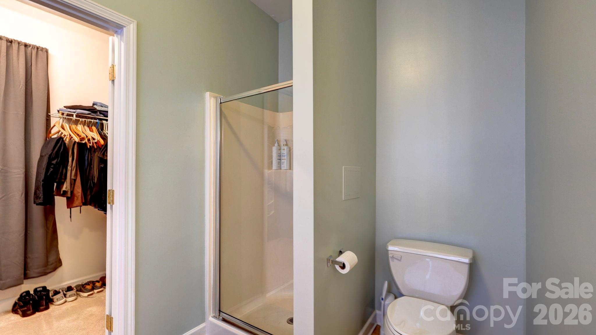 8423 Meadowcreek Village Drive — Locust