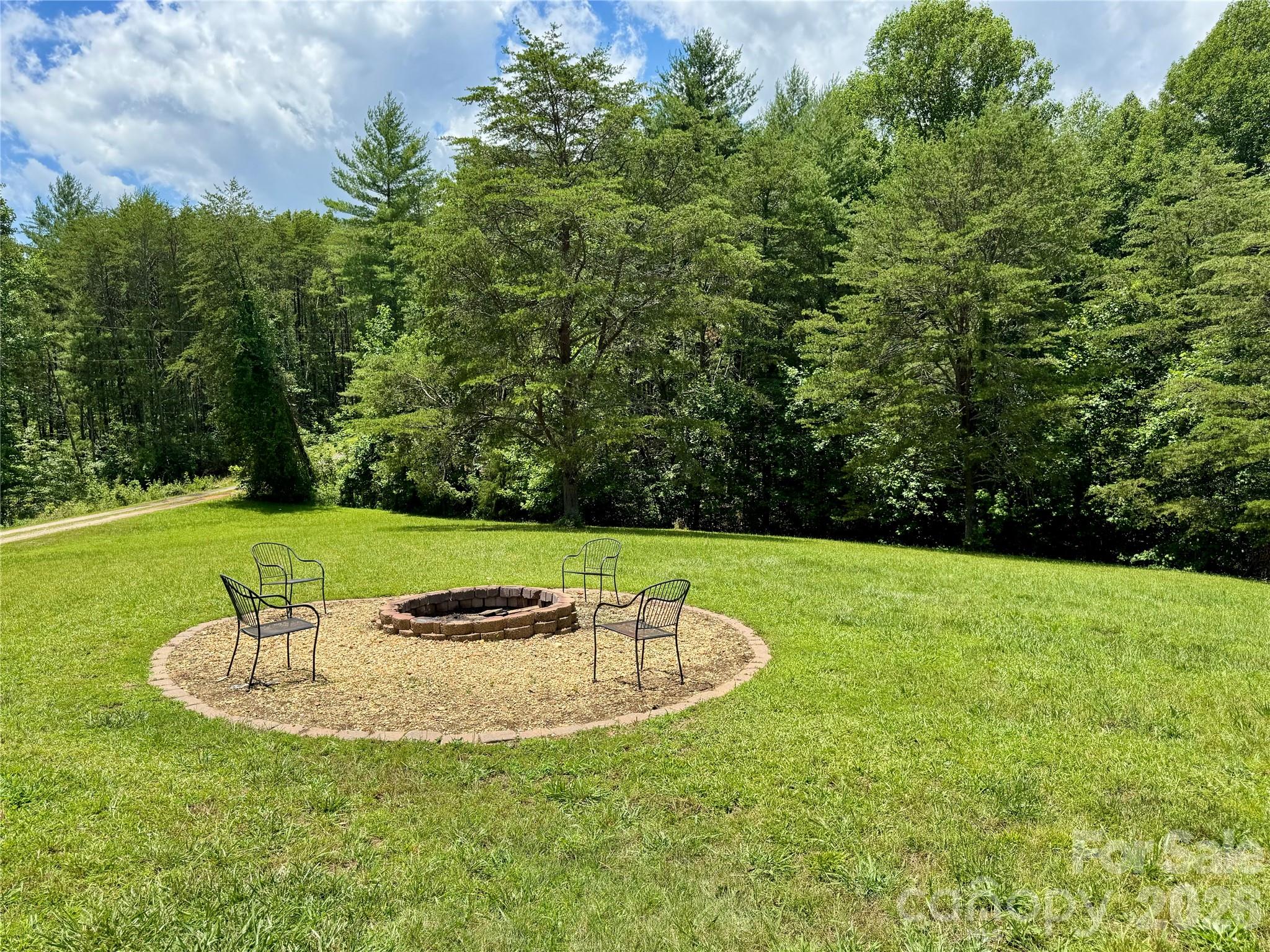 282 Calhoun Trail — Rutherfordton