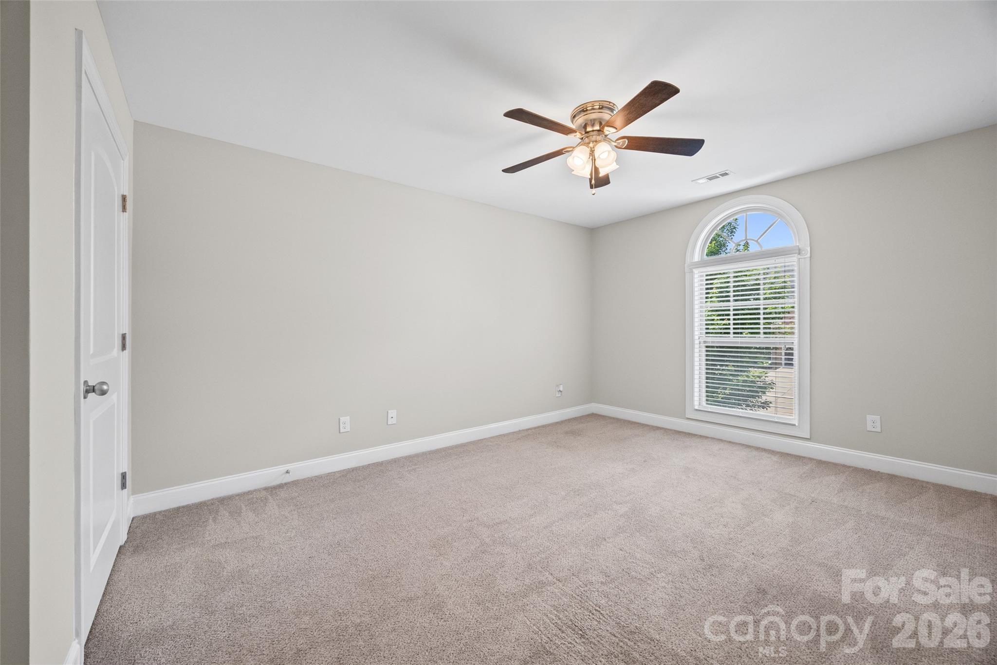 324 Kerrydale Court — Clover