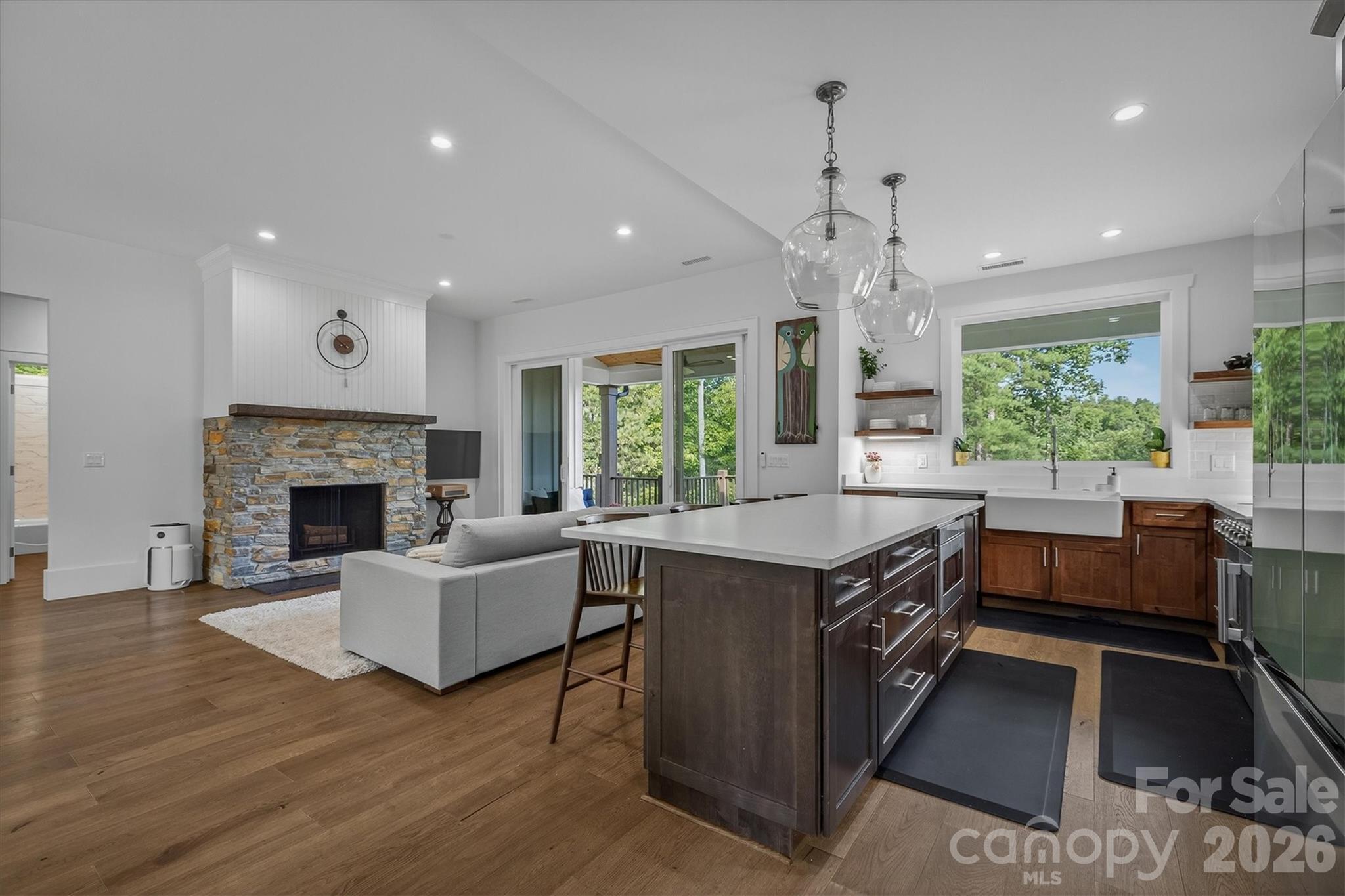 217 Sycamore Drive — Nebo