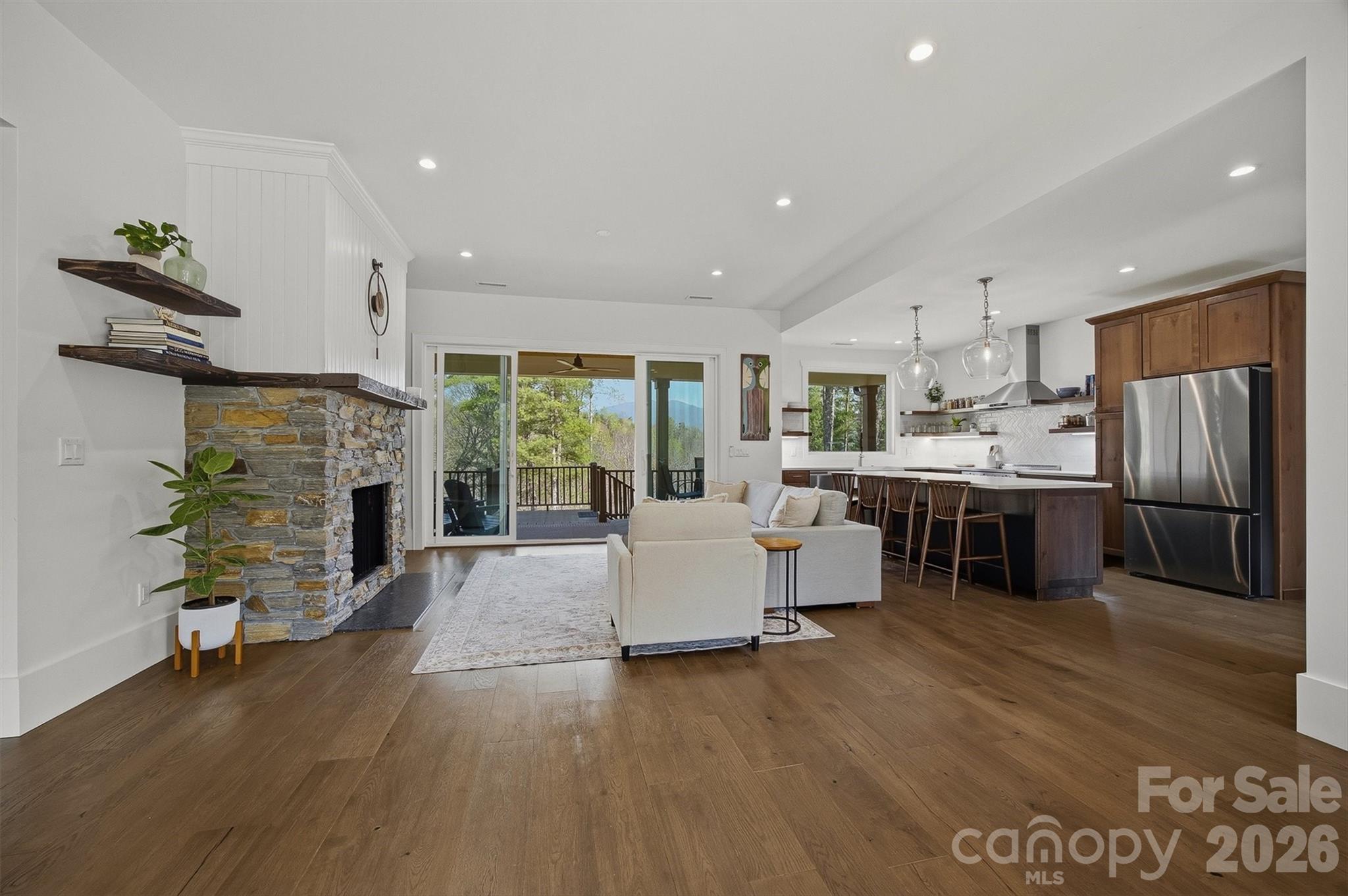 217 Sycamore Drive — Nebo