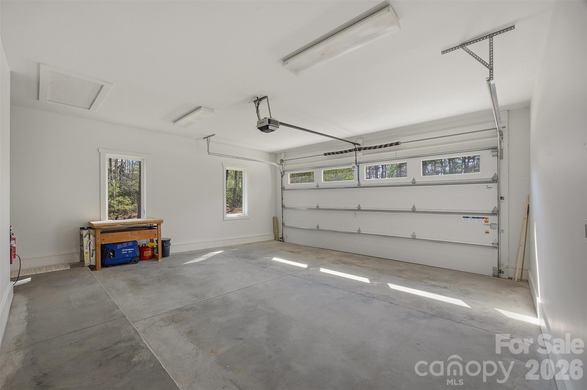 217 Sycamore Drive — Nebo