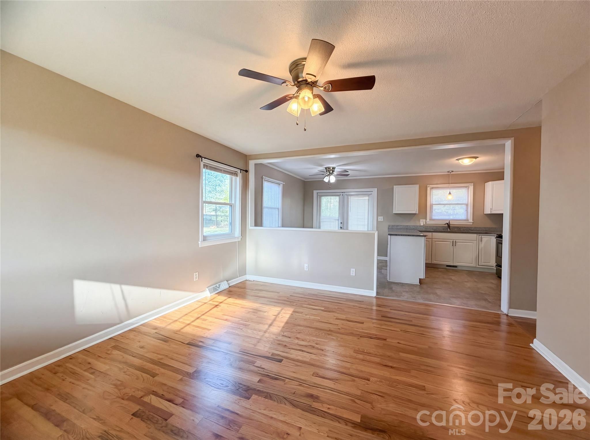 290 Salem Avenue — Dallas
