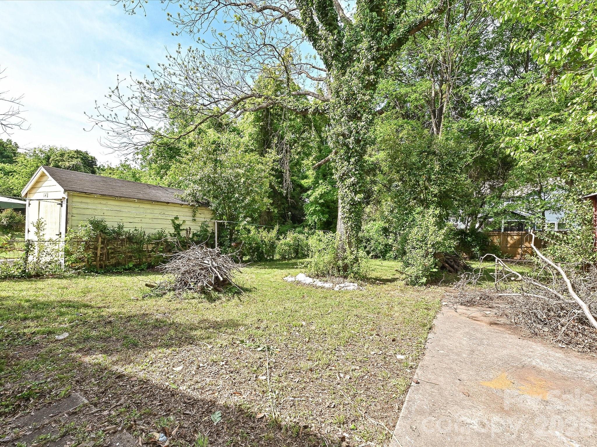 2629 Ringwood Street — Charlotte