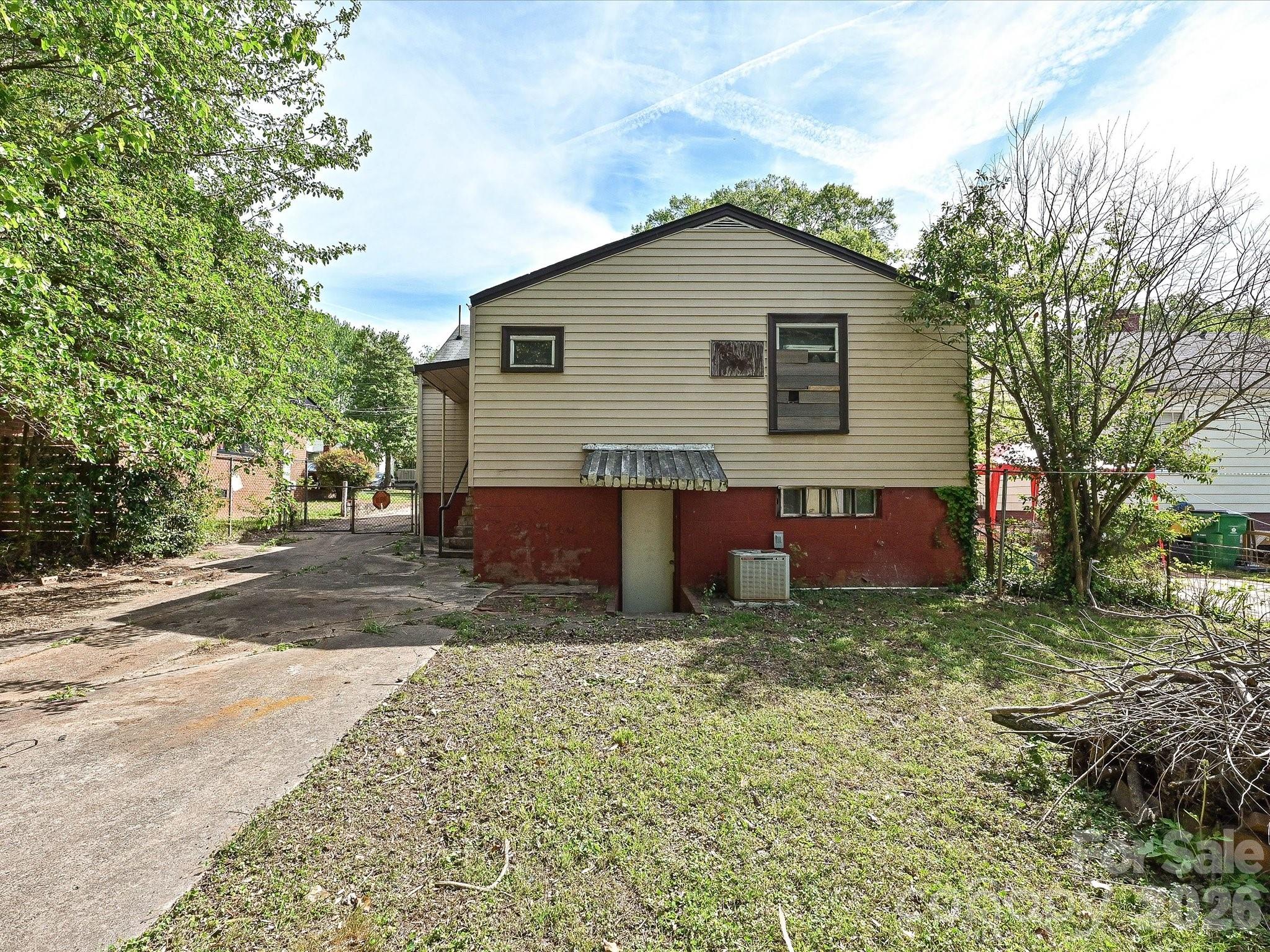 2629 Ringwood Street — Charlotte