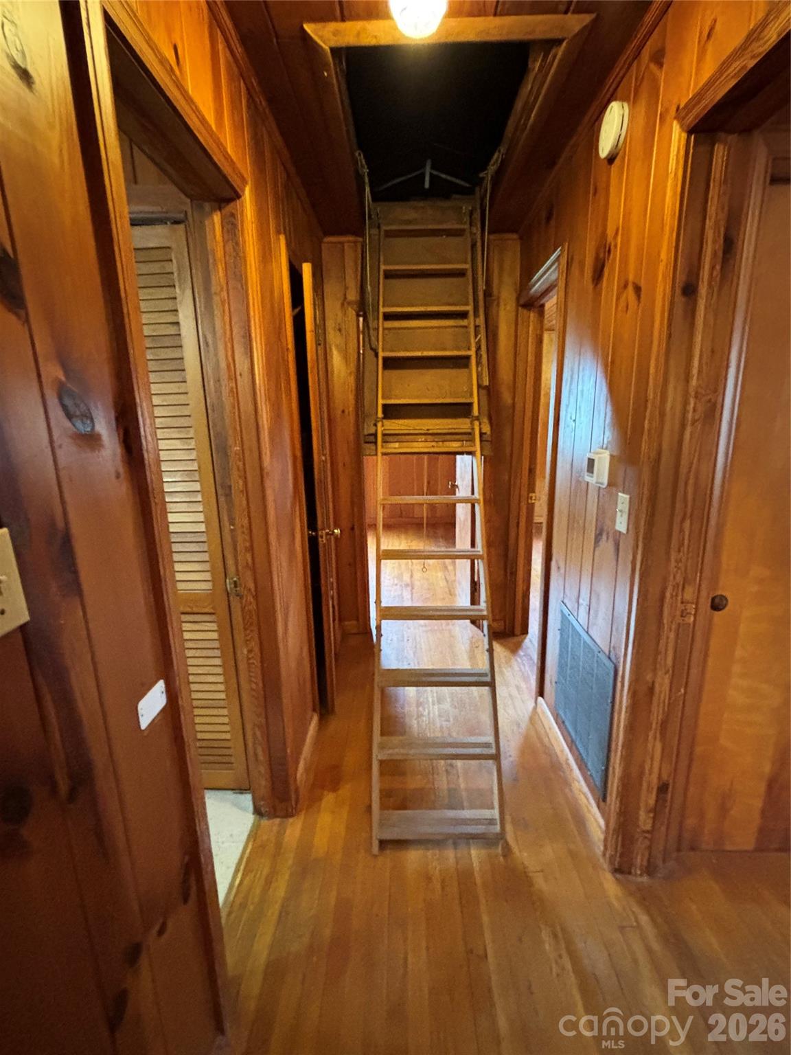 819 N Piedmont Avenue — Kings Mountain