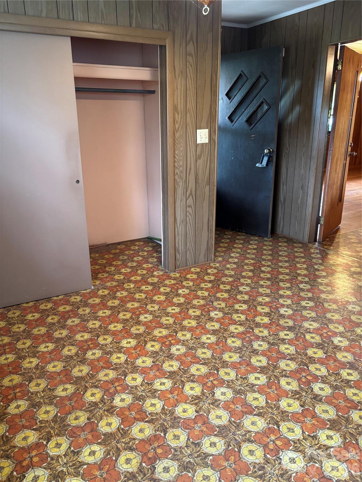 819 N Piedmont Avenue — Kings Mountain