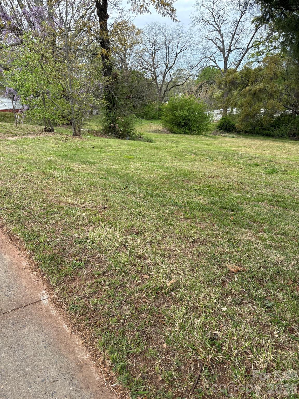 819 N Piedmont Avenue — Kings Mountain