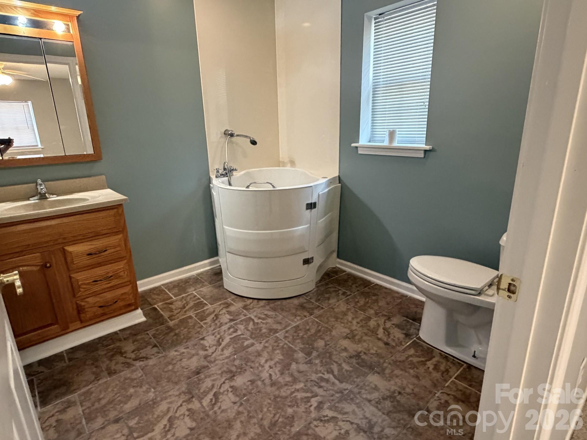 145 Ray Lee Street — Norwood