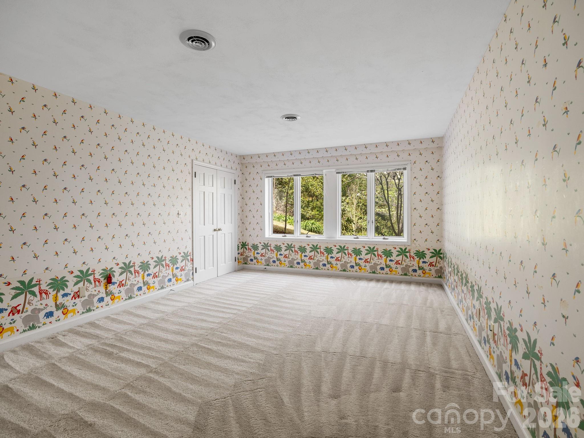 140 Meadowlark Drive — Tryon