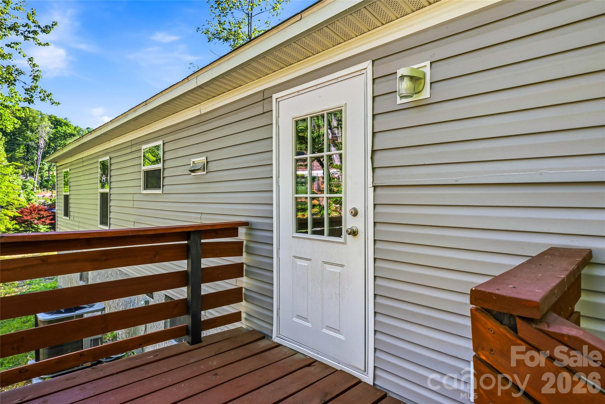 45 Alan Retreat Road — Hendersonville