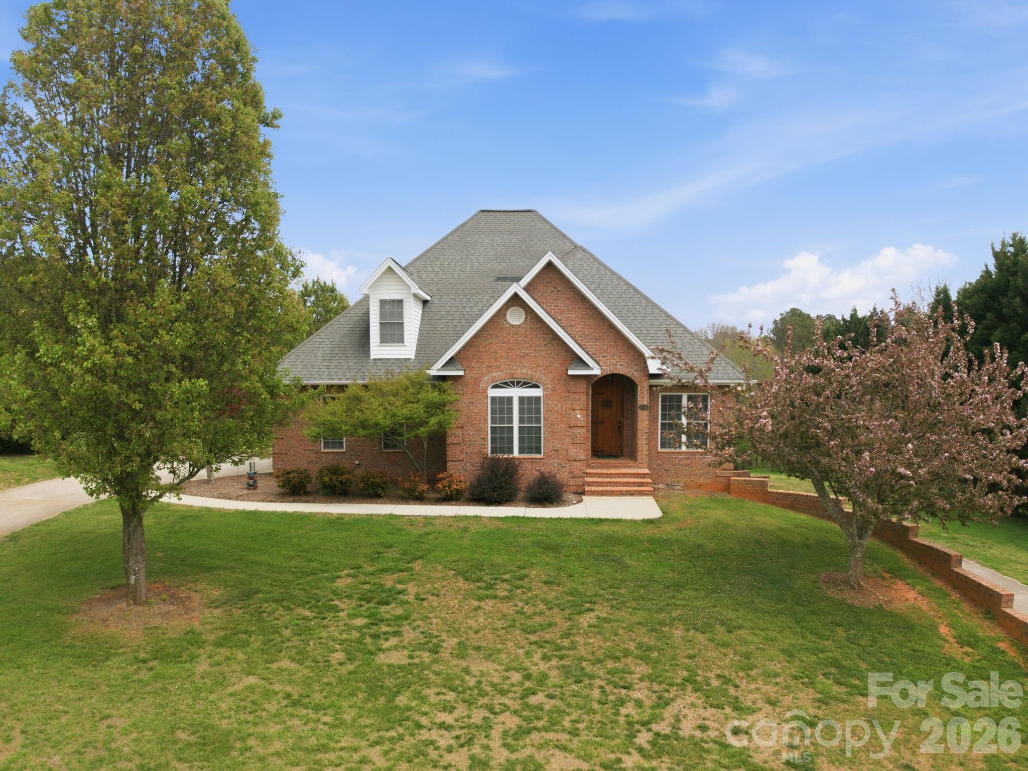 5518 Land Harbour Drive — Granite Falls