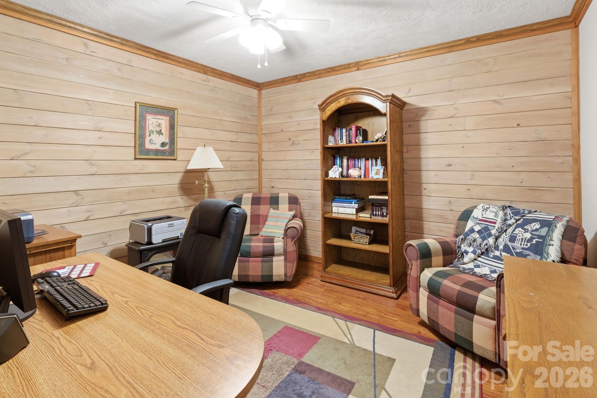 5518 Land Harbour Drive — Granite Falls